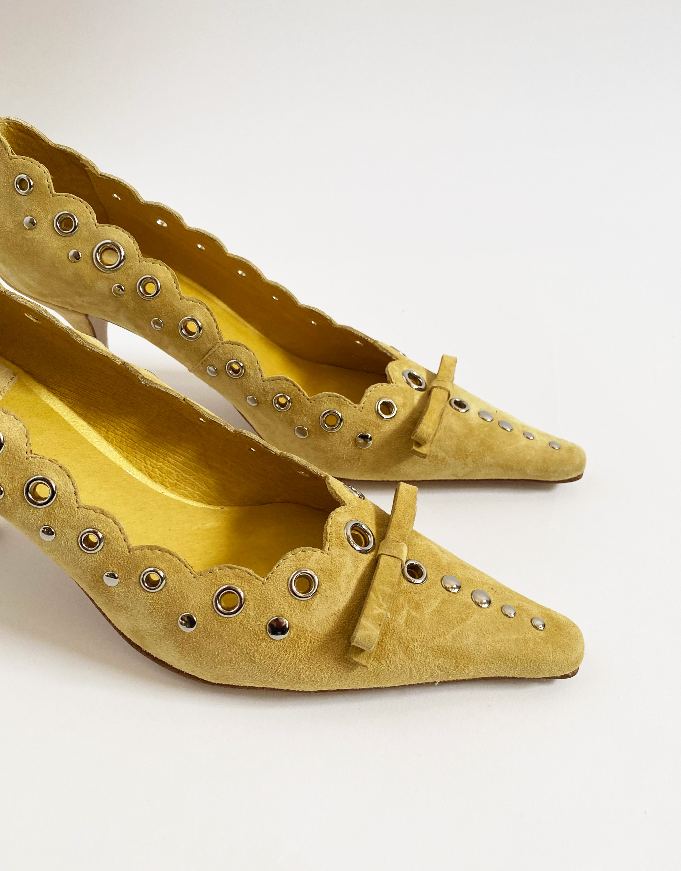 נעלי נשים - Jeffrey Campbell - נעלי סירה עם עקב NOTION - צהוב3