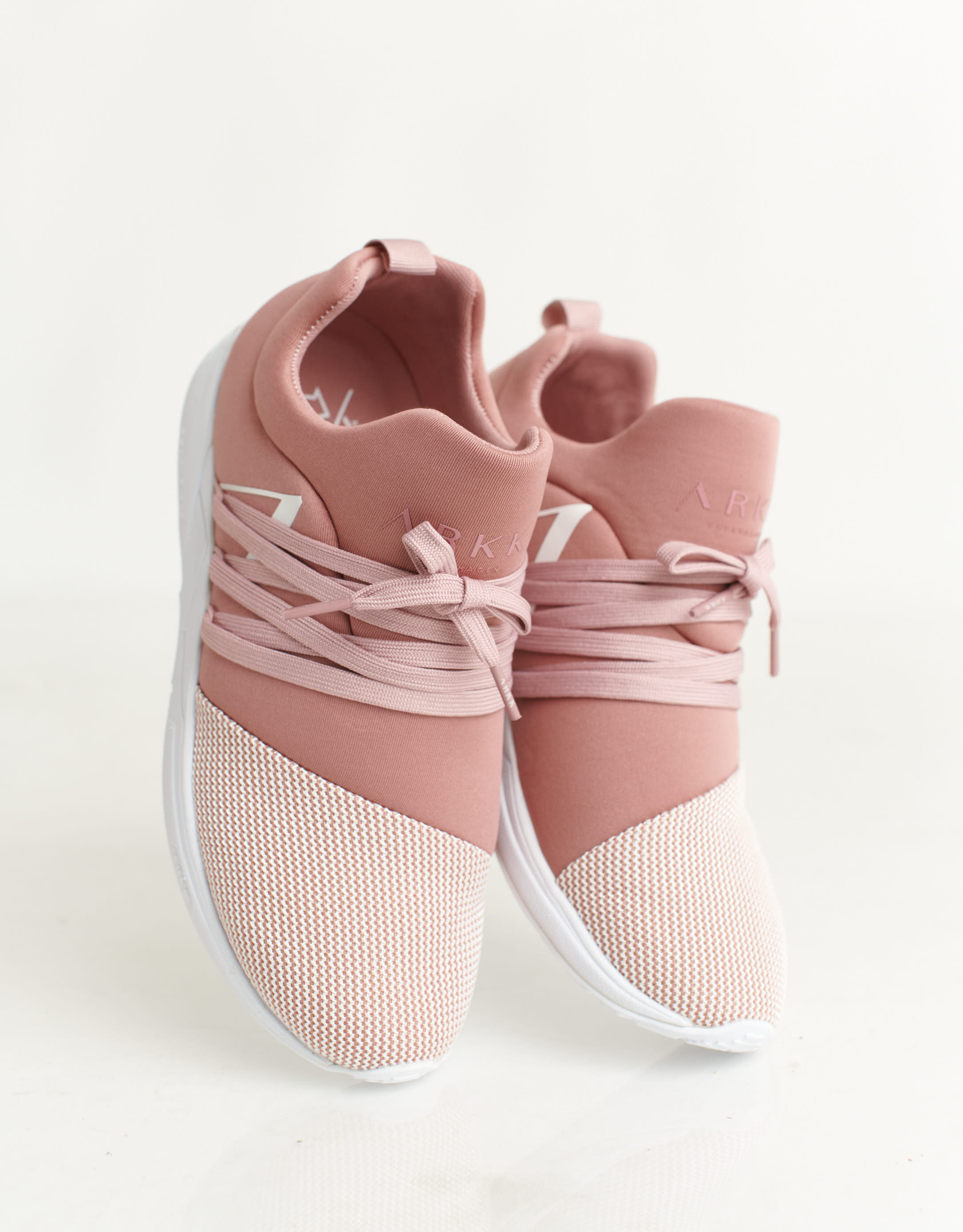 נעלי נשים - Arkk - סניקרס RAVEN MESH - ורוד2