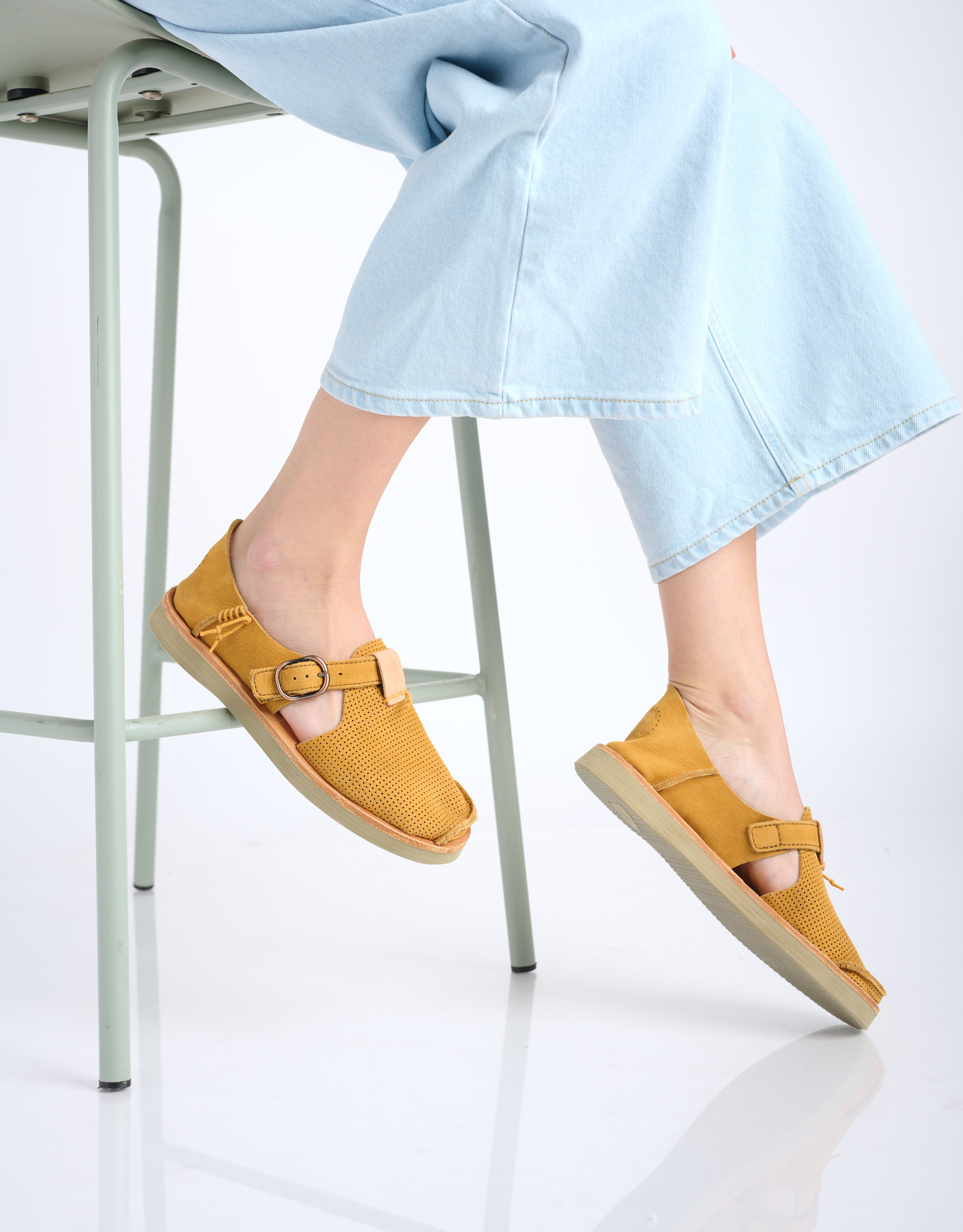 נעלי נשים - Satorisan - סליפ און BENIRRAS PUNCH - קאמל2