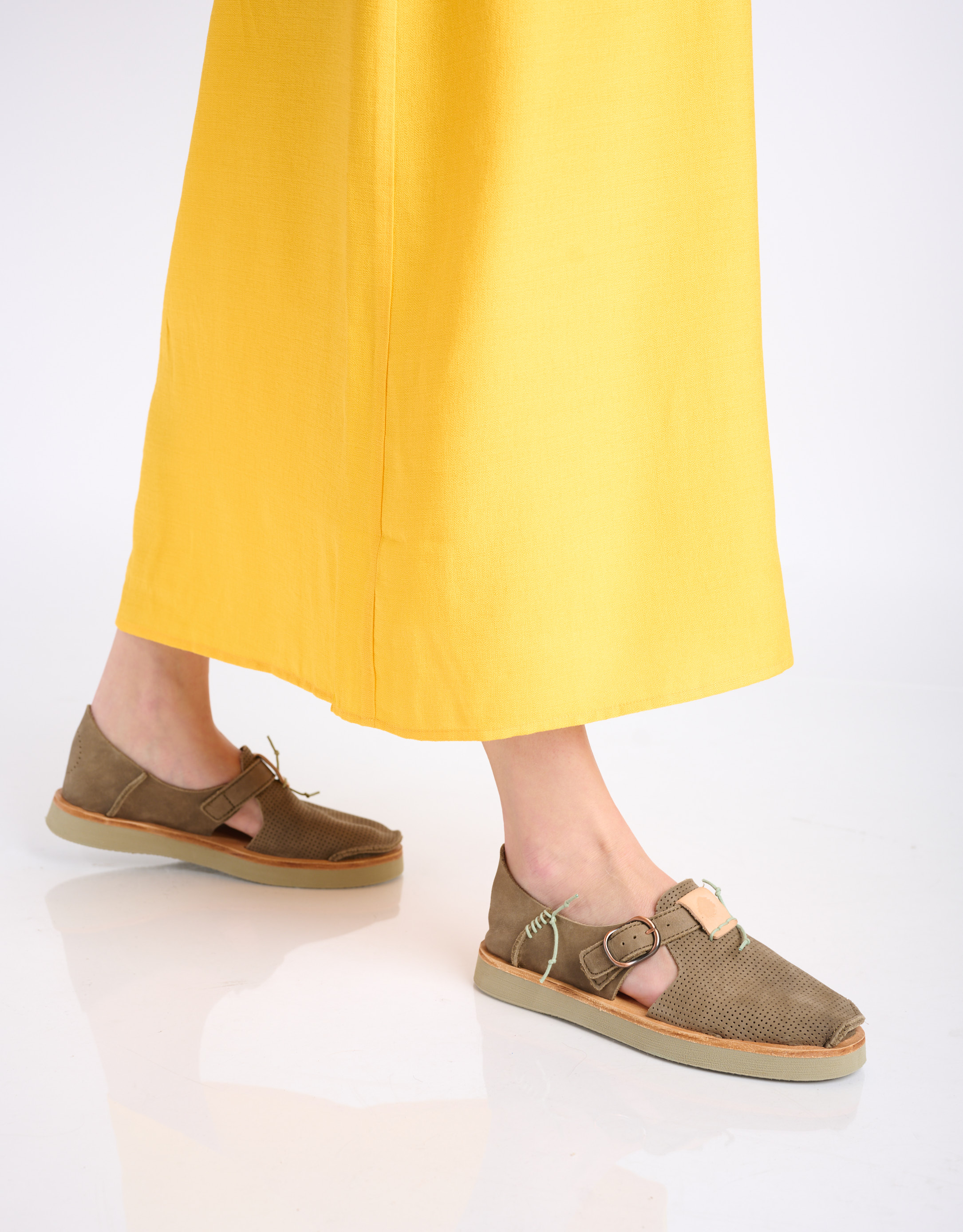 נעלי נשים - Satorisan - סליפ און BENIRRAS PUNCH - חום3