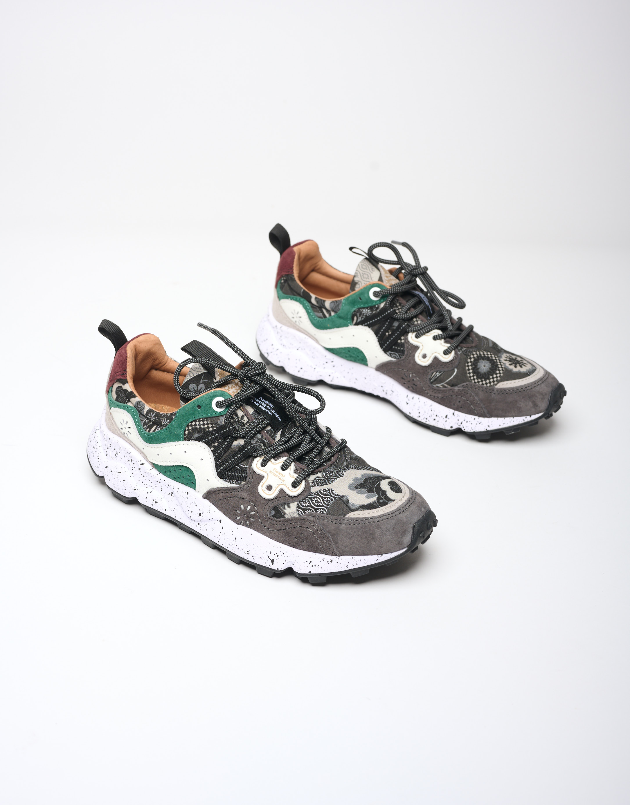 נעלי נשים - Flower Mountain - סניקרס עם הדפס YAMANO3 - אפור   ירוק2