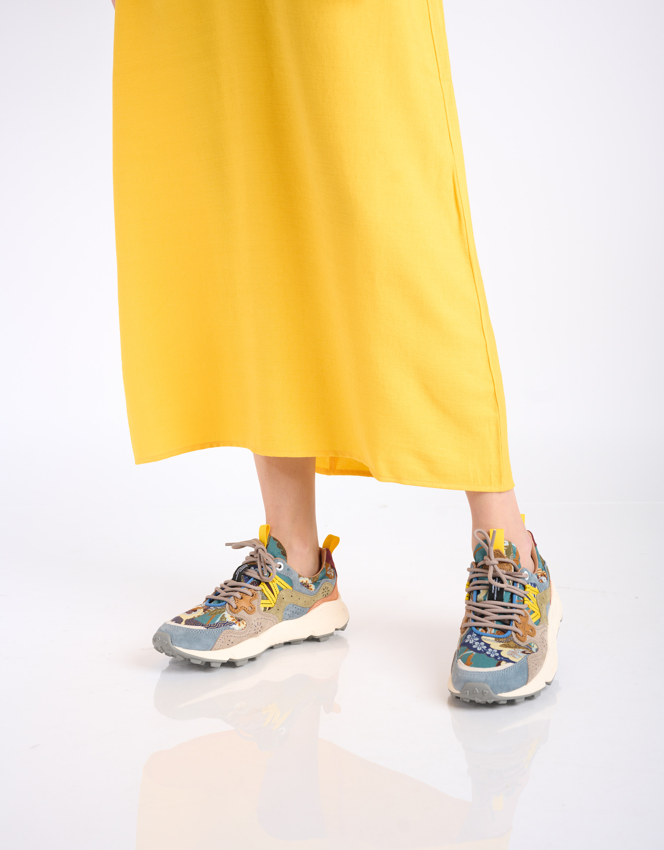 נעלי נשים - Flower Mountain - סניקרס עם הדפס YAMANO3 - כחול   חום3