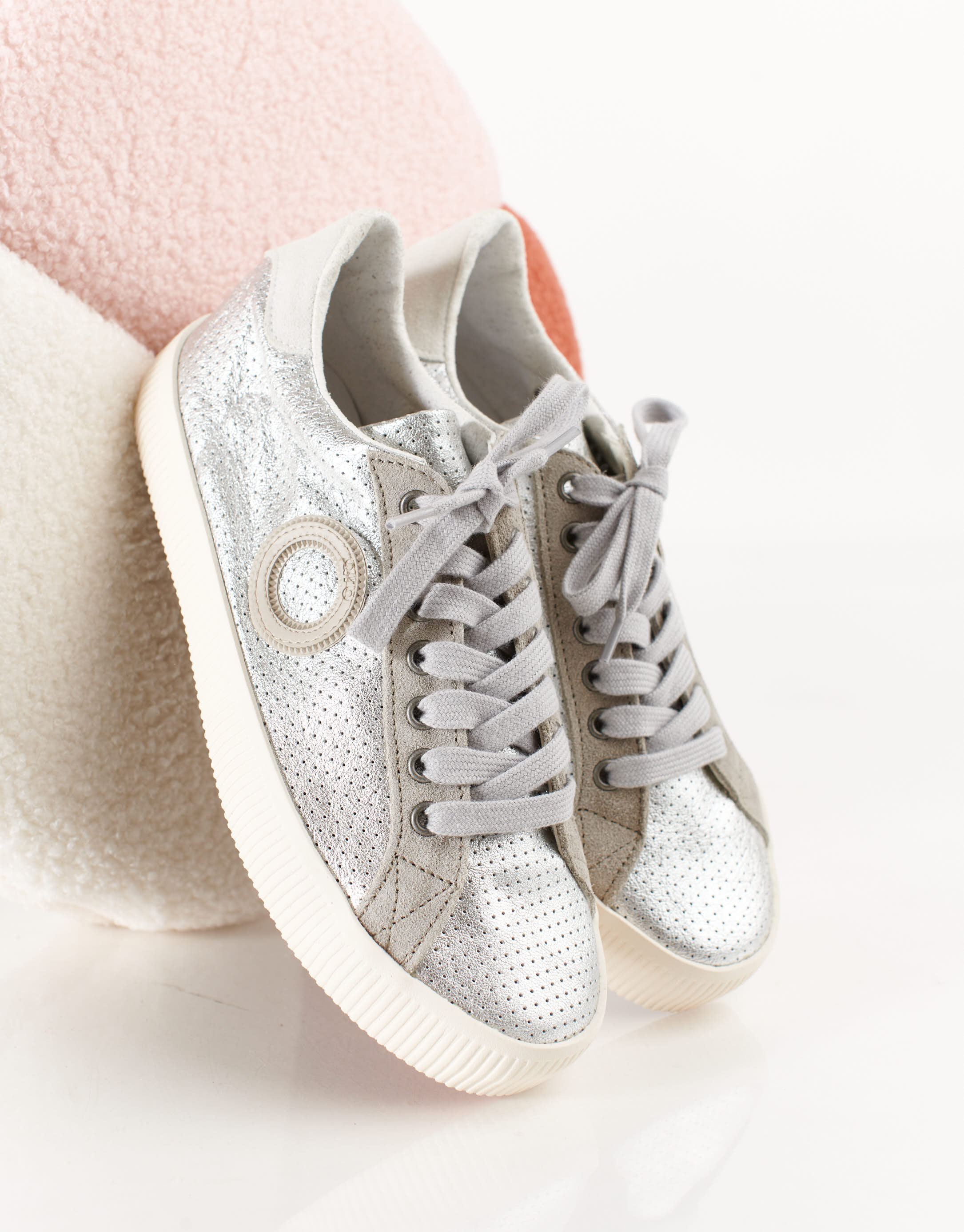 נעלי נשים - Aro - סניקרס עור TIM - כסף2