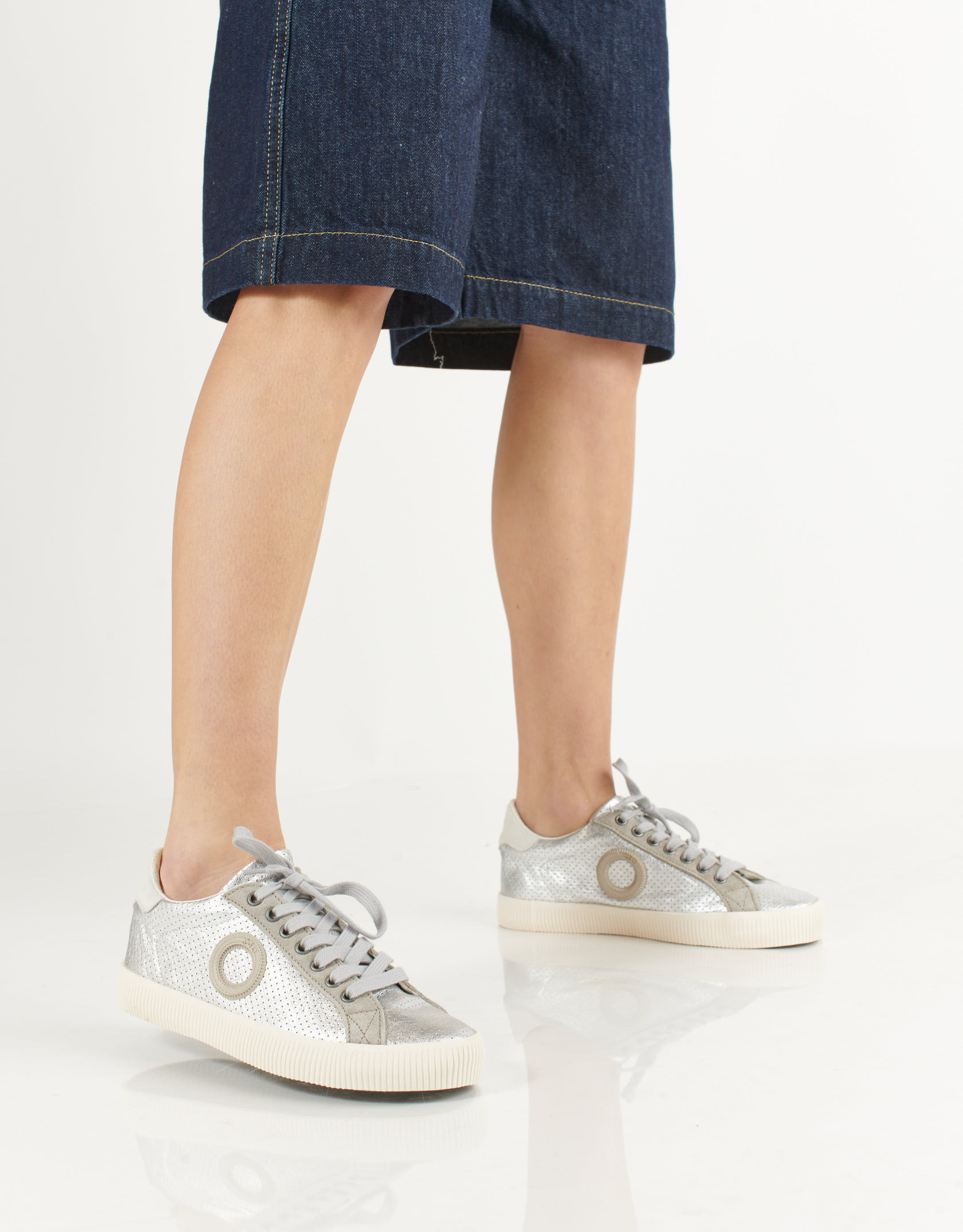 נעלי נשים - Aro - סניקרס עור TIM - כסף3