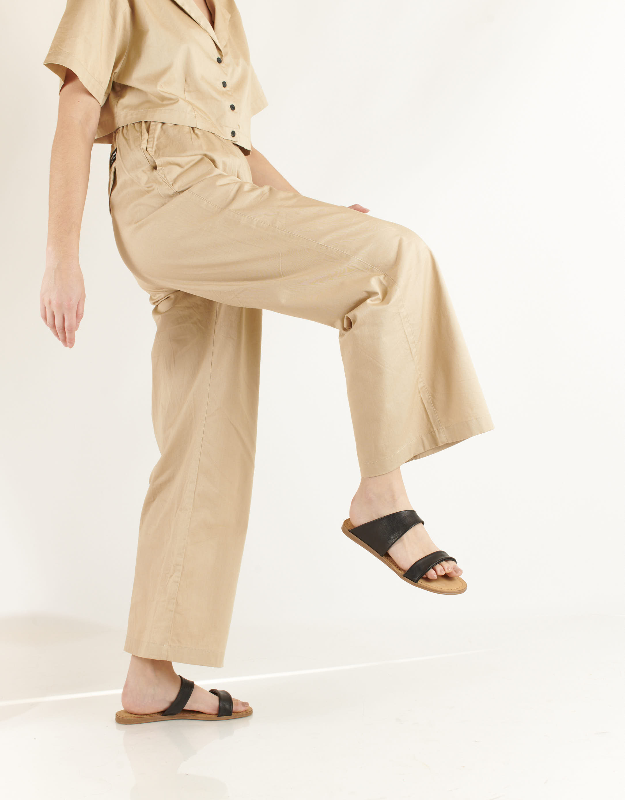 נעלי נשים - Salt+Umber - כפכפי עור TIVOLI - שחור2