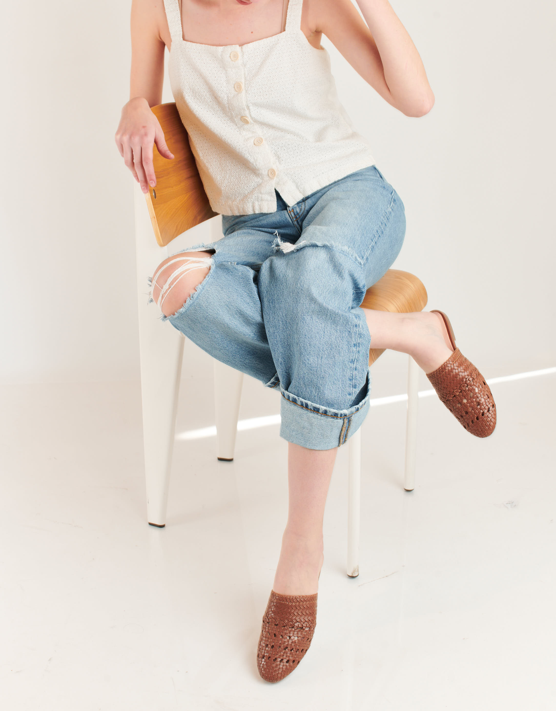 נעלי נשים - Salt+Umber - כפכפי עור LILY - חום2