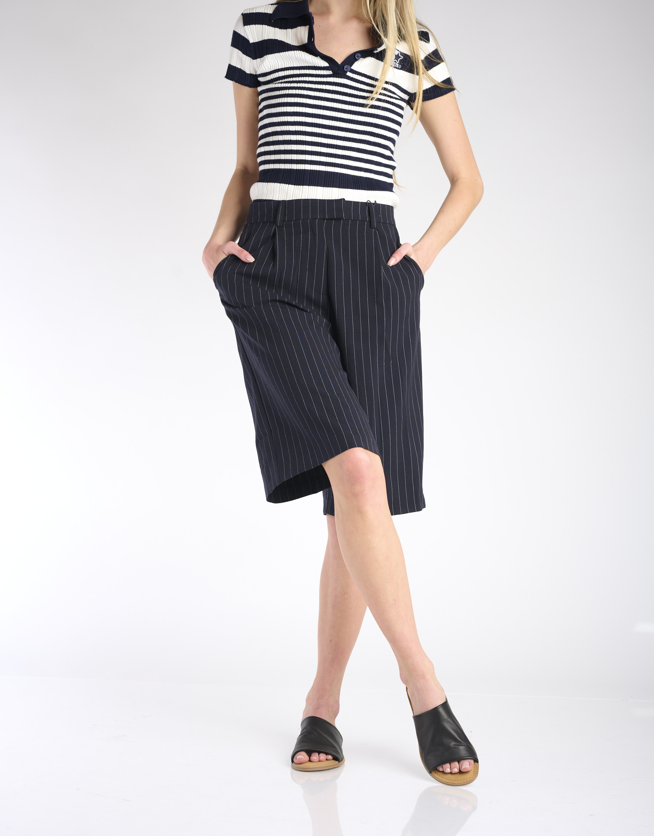 נעלי נשים - Salt+Umber - כפכפים שטוחים TROPEZ - שחור3