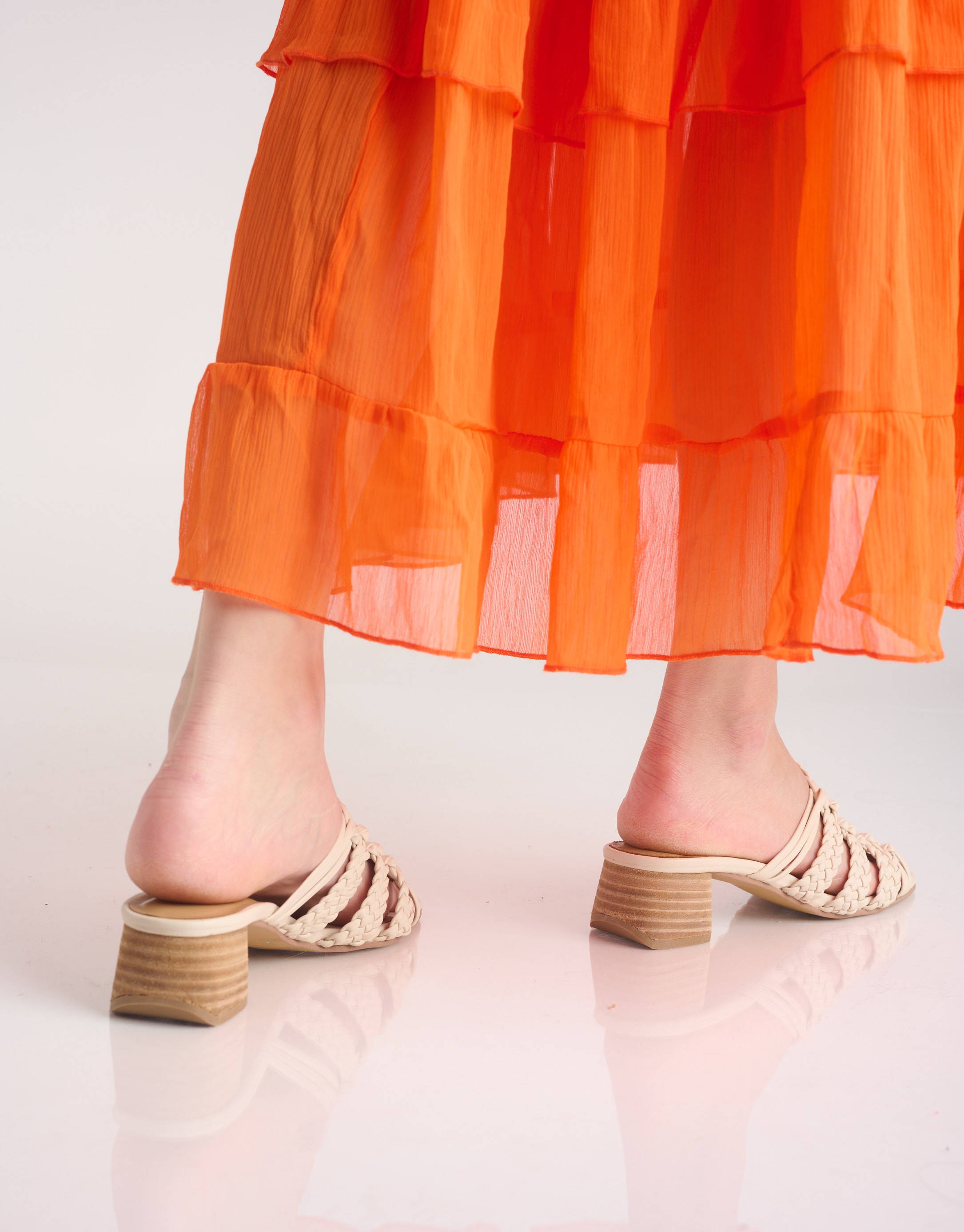 נעלי נשים - Salt+Umber - כפכפי עור RIVIERA - אופוויט4