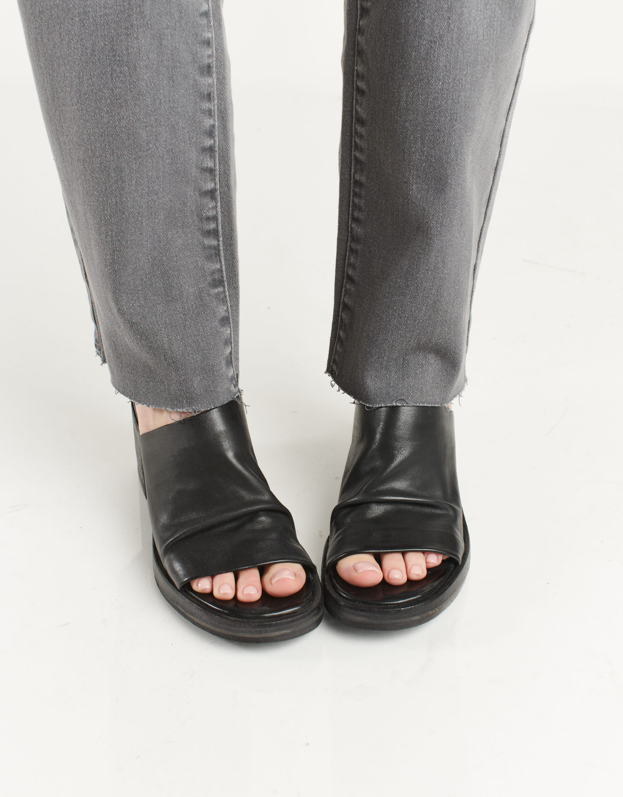 נעלי נשים - A.S. 98 - כפכפי עקב ALSHA - שחור2