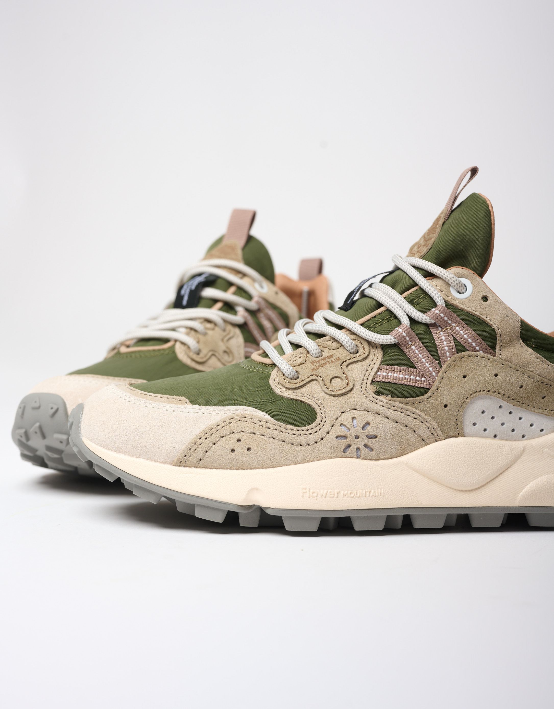 נעלי גברים - Flower Mountain - סניקרס צבעוניות YAMANO - חאקי   אפור3