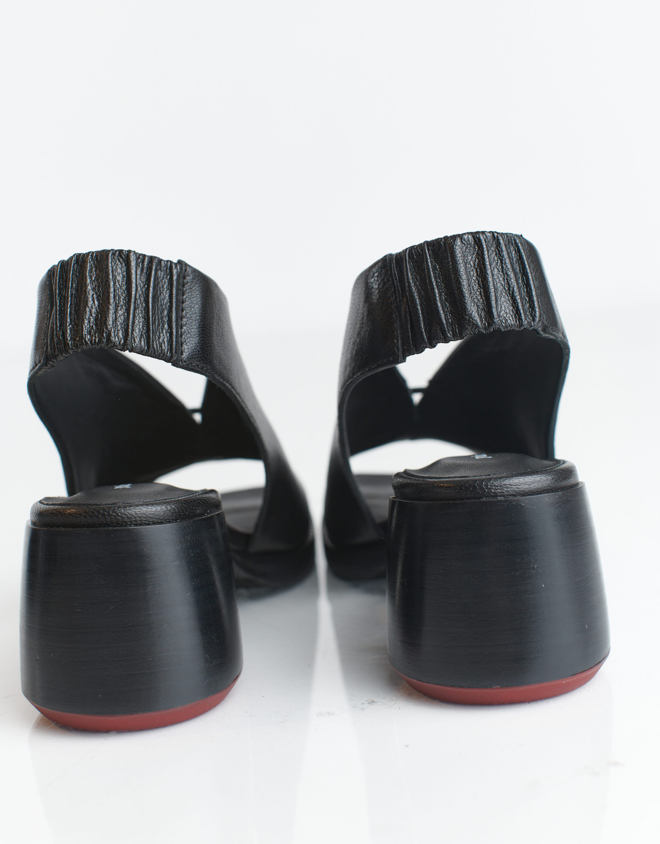 נעלי נשים - Yuko Imanishi - סנדלים עם עקב MICHI - שחור4