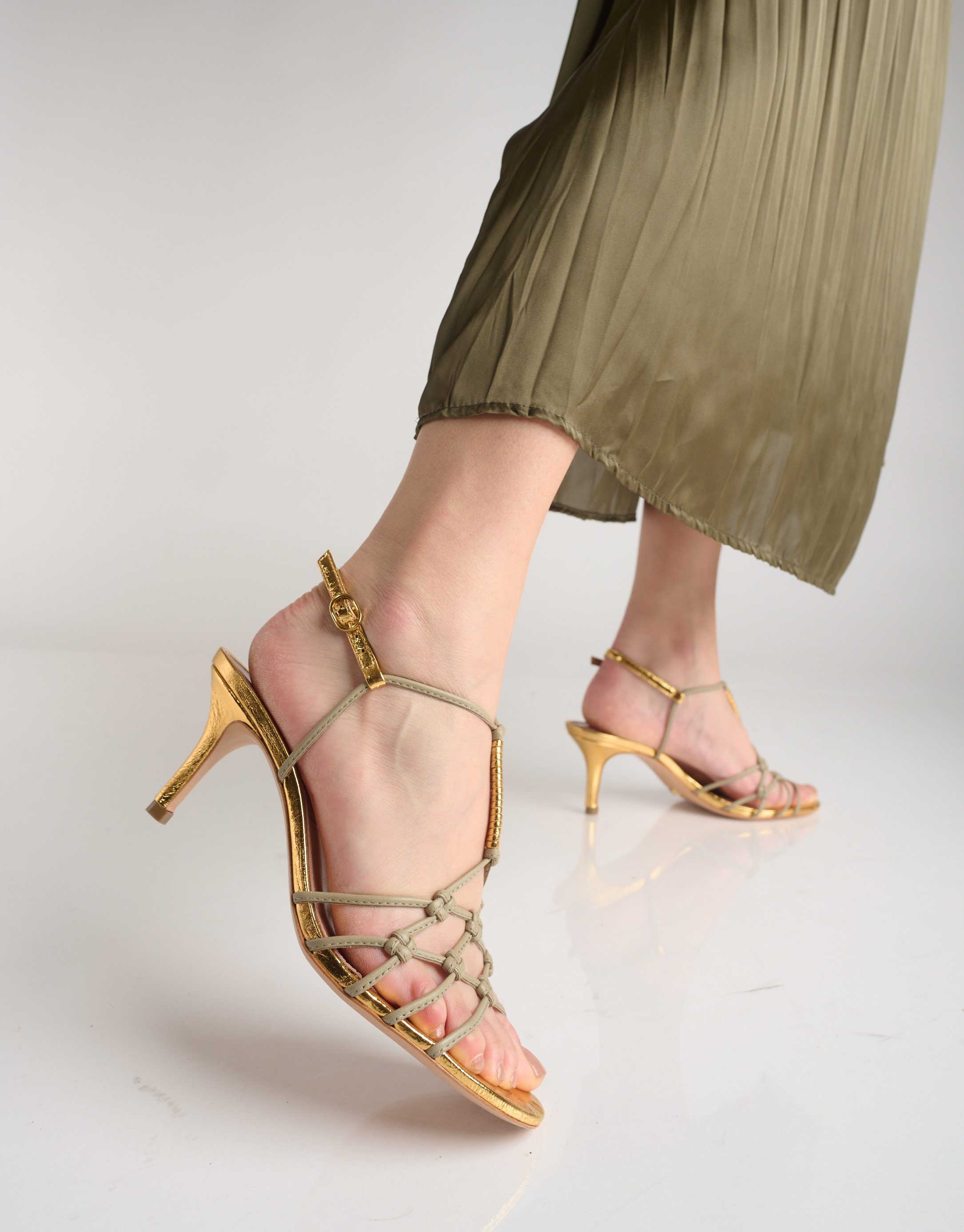 נעלי נשים - Vicenza - סנדלי עקב MANTUA - זהב3