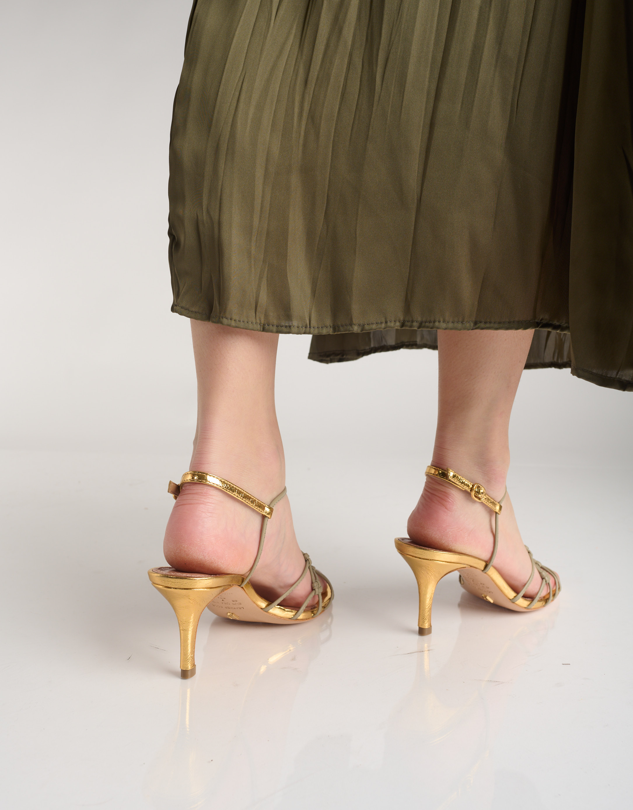 נעלי נשים - Vicenza - סנדלי עקב MANTUA - זהב4