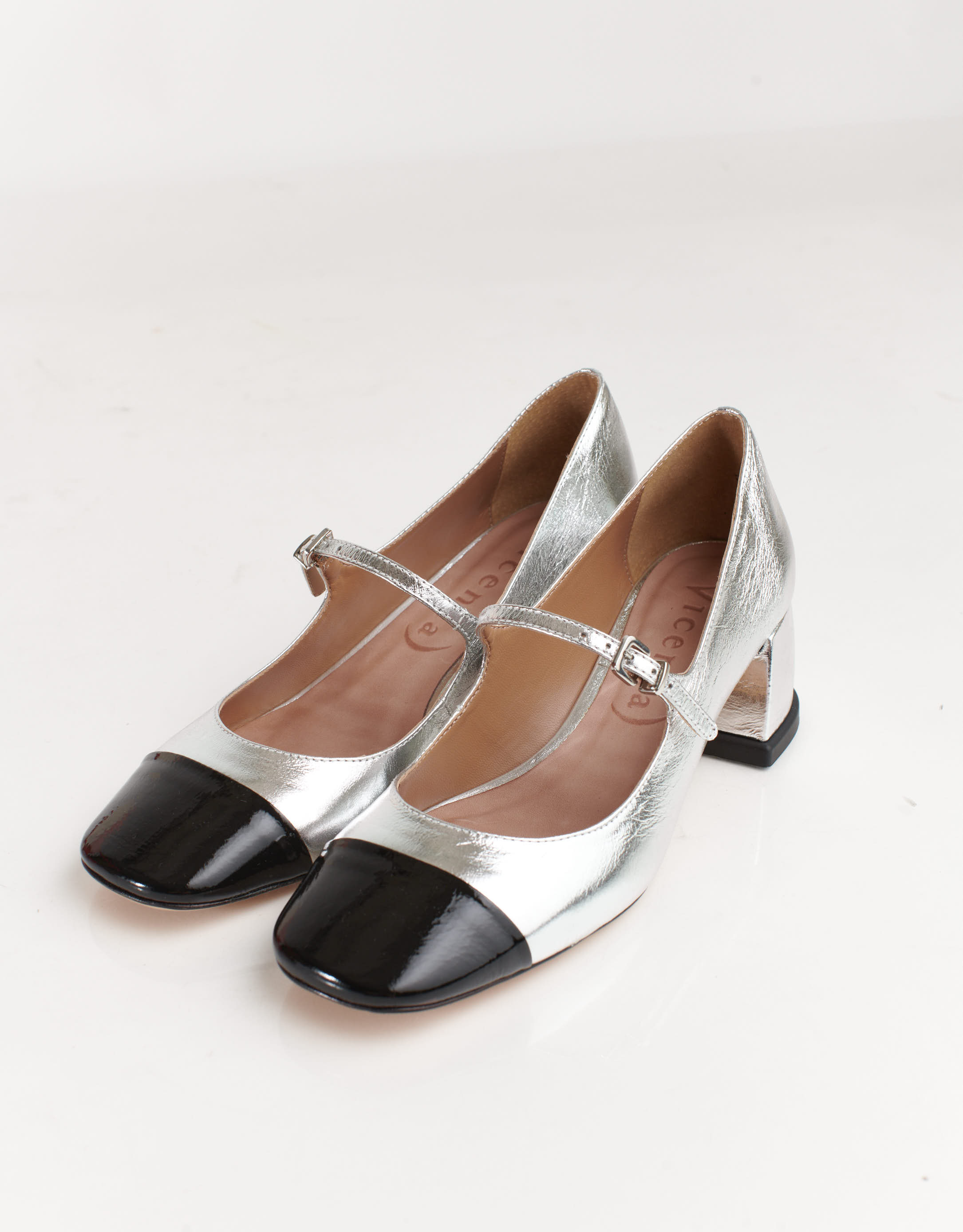 נעלי נשים - Vicenza - נעלי מרי ג'יין CARIBE - שחור   כסף4