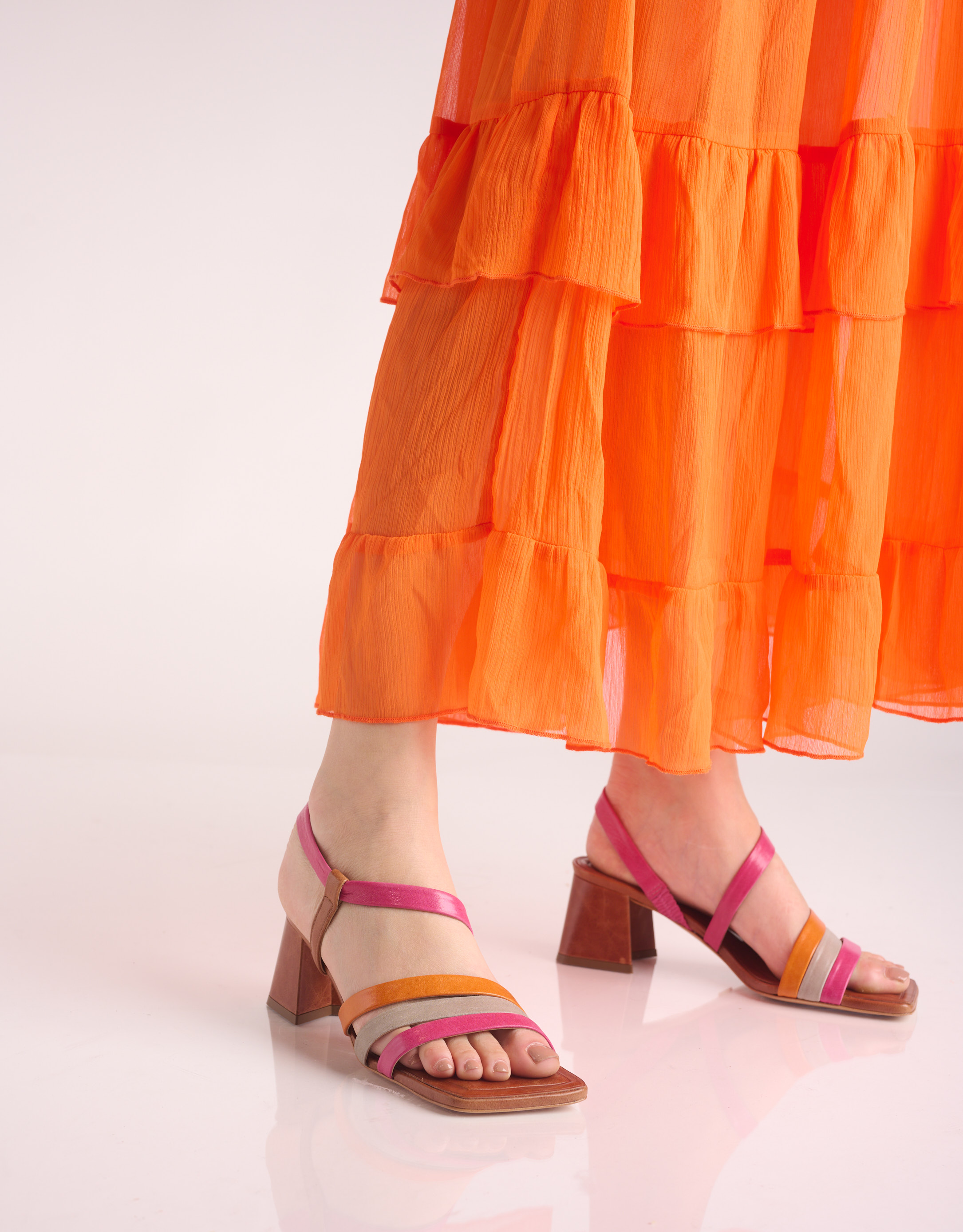 נעלי נשים - Vicenza - סנדלי ODESSA שלוש רצועות - צבעוני4