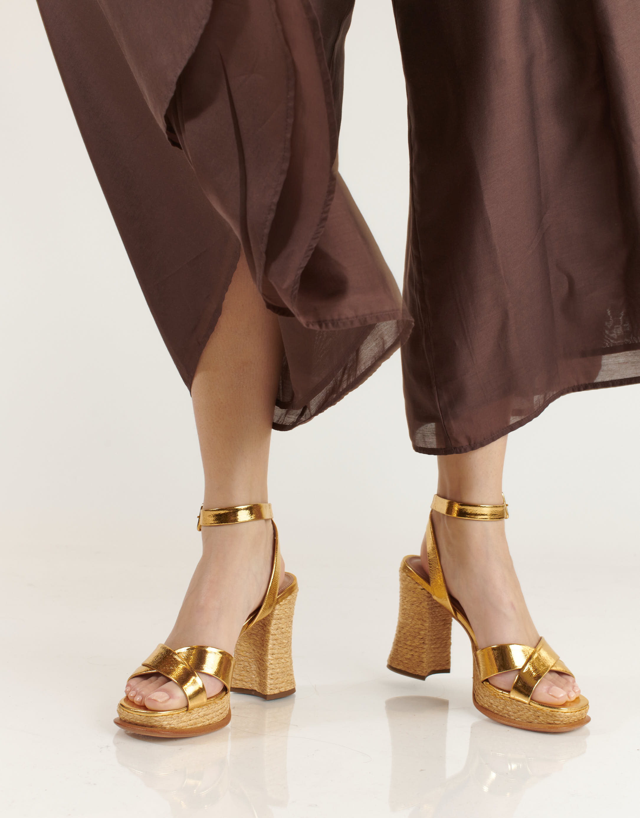 נעלי נשים - Vicenza - סנדלי עקב ABRANTES - זהב2