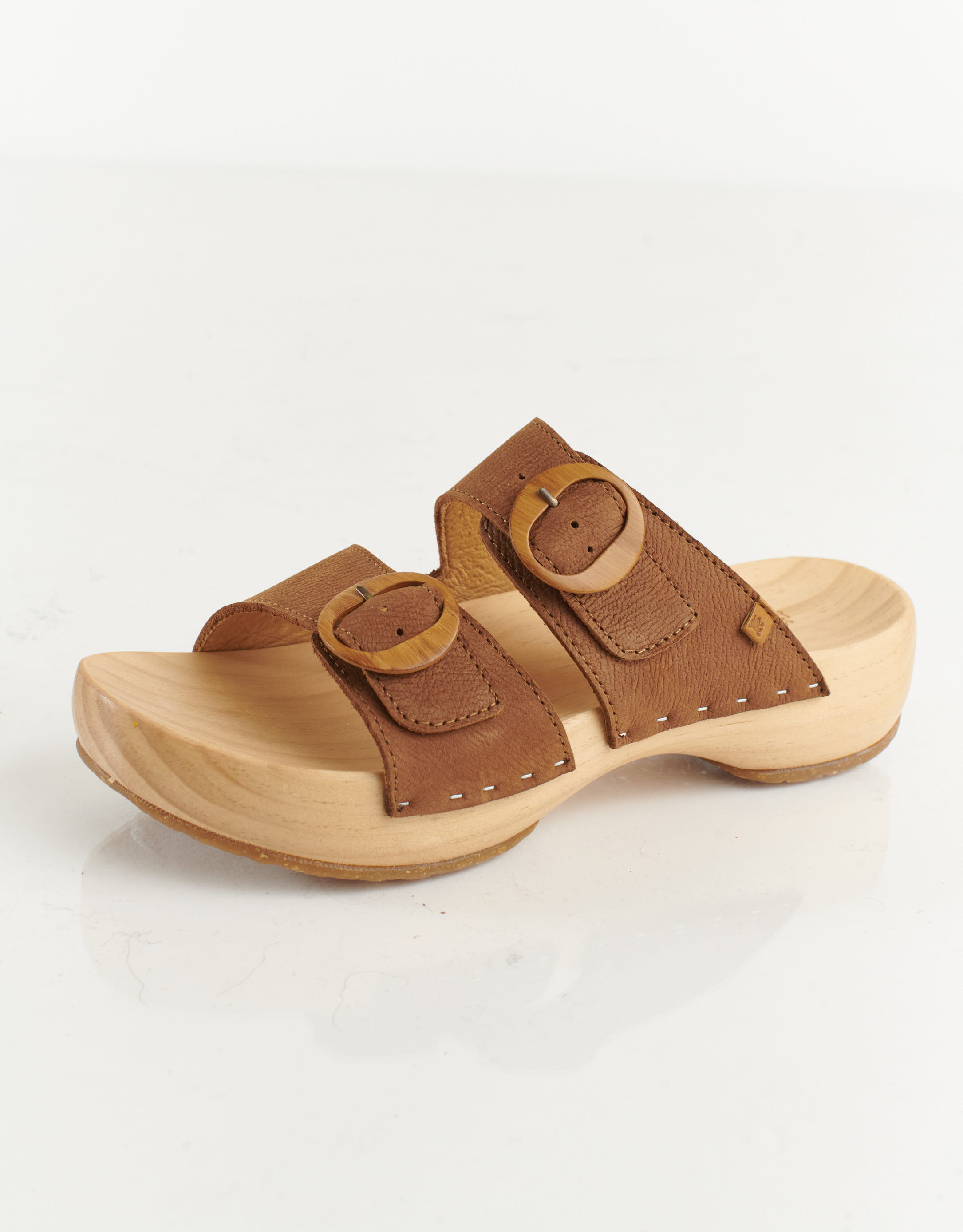 נעלי נשים - El Naturalista - כפכפי עץ רצועות SHOKUNIN - חום2