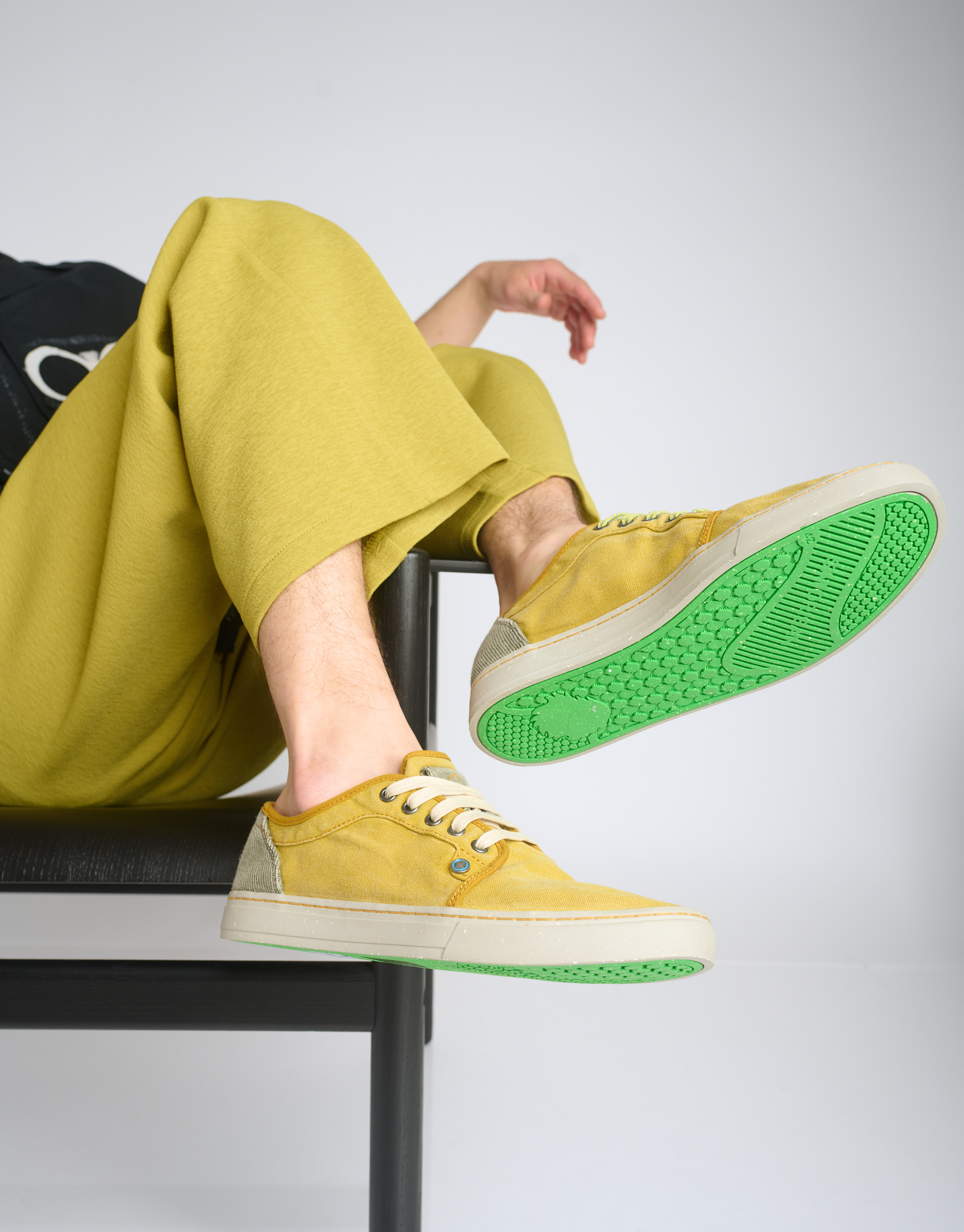 נעלי גברים - Satorisan - סניקרס HEISEI TEXTIL - חרדל3