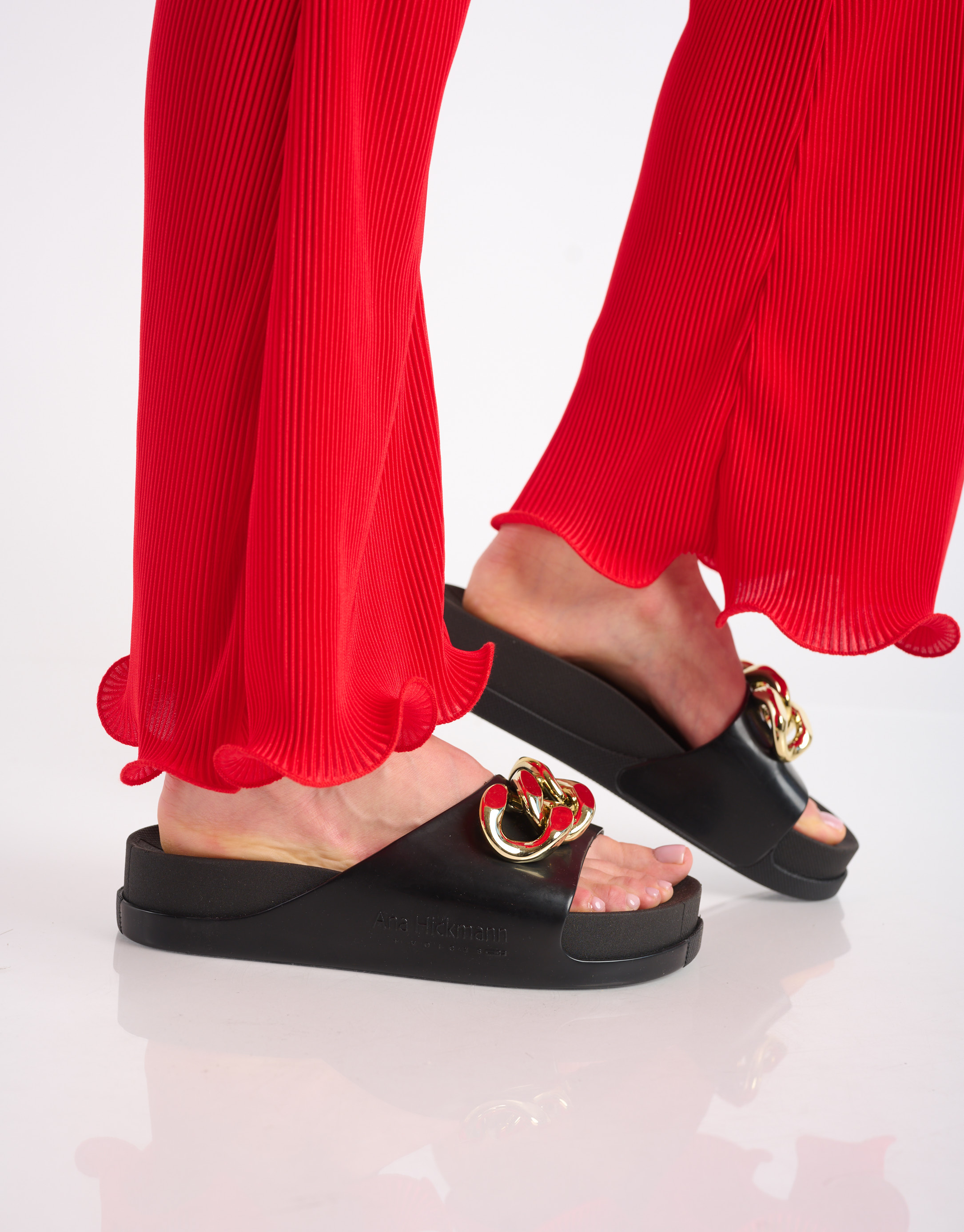 נעלי נשים - voices - כפכפים SLIDE שרשרת זהב - שחור3