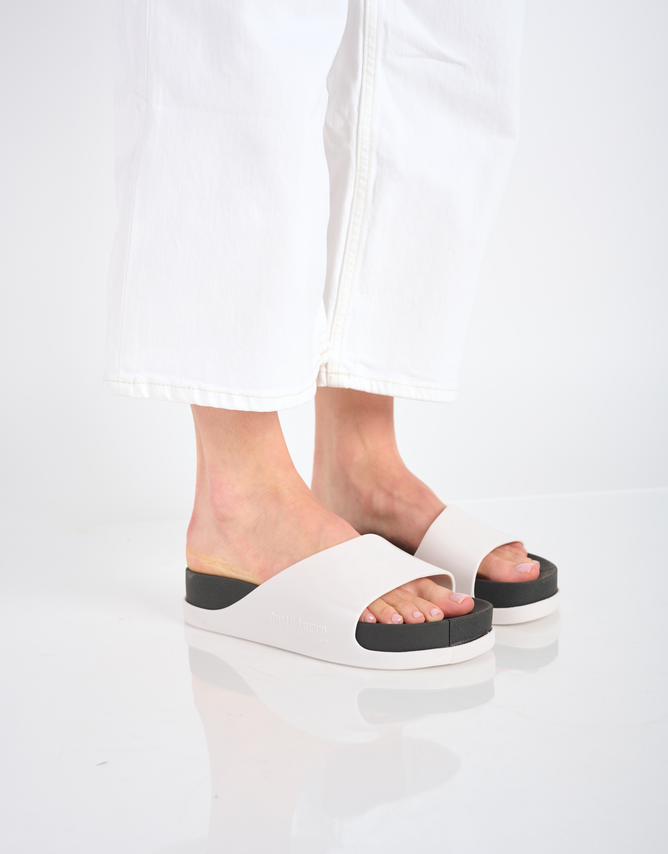 נעלי נשים - voices - כפכפים SLIDE - אופוויט3