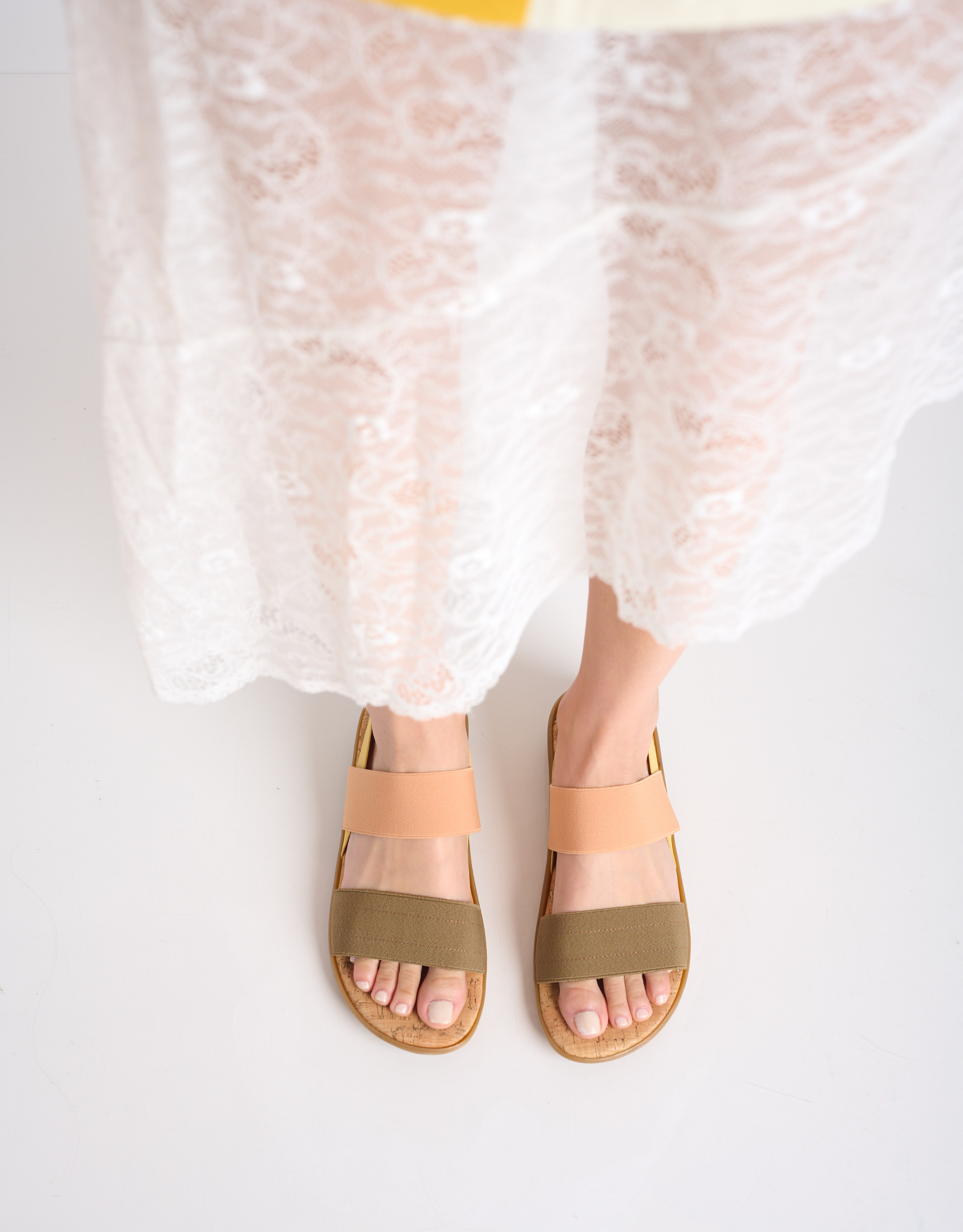 נעלי נשים - NR Rapisardi - סנדלי גומיות משולבים CRUS - חאקי3