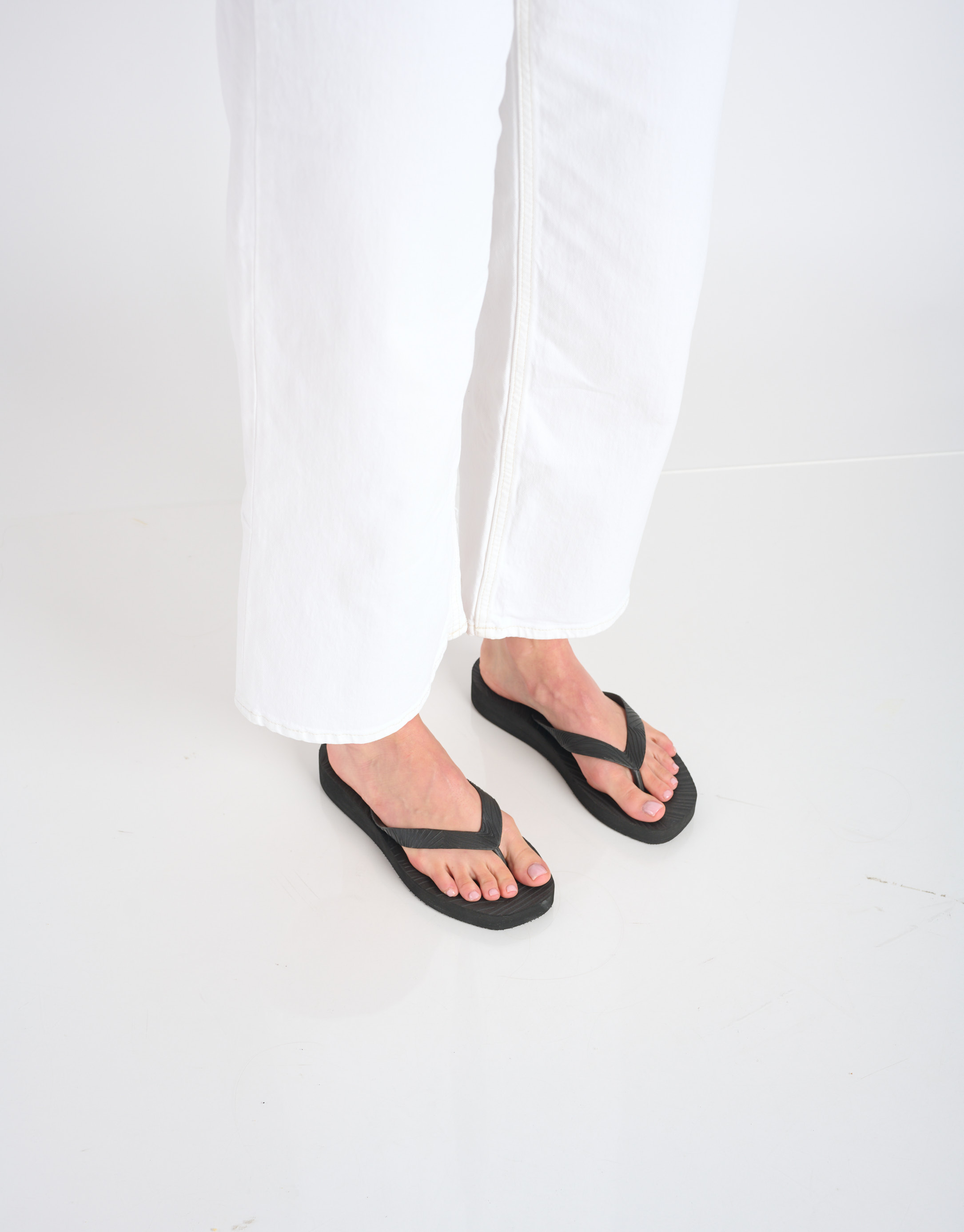 נעלי נשים - Sleepers - כפכפים  TAPERED PLATFORM - שחור4