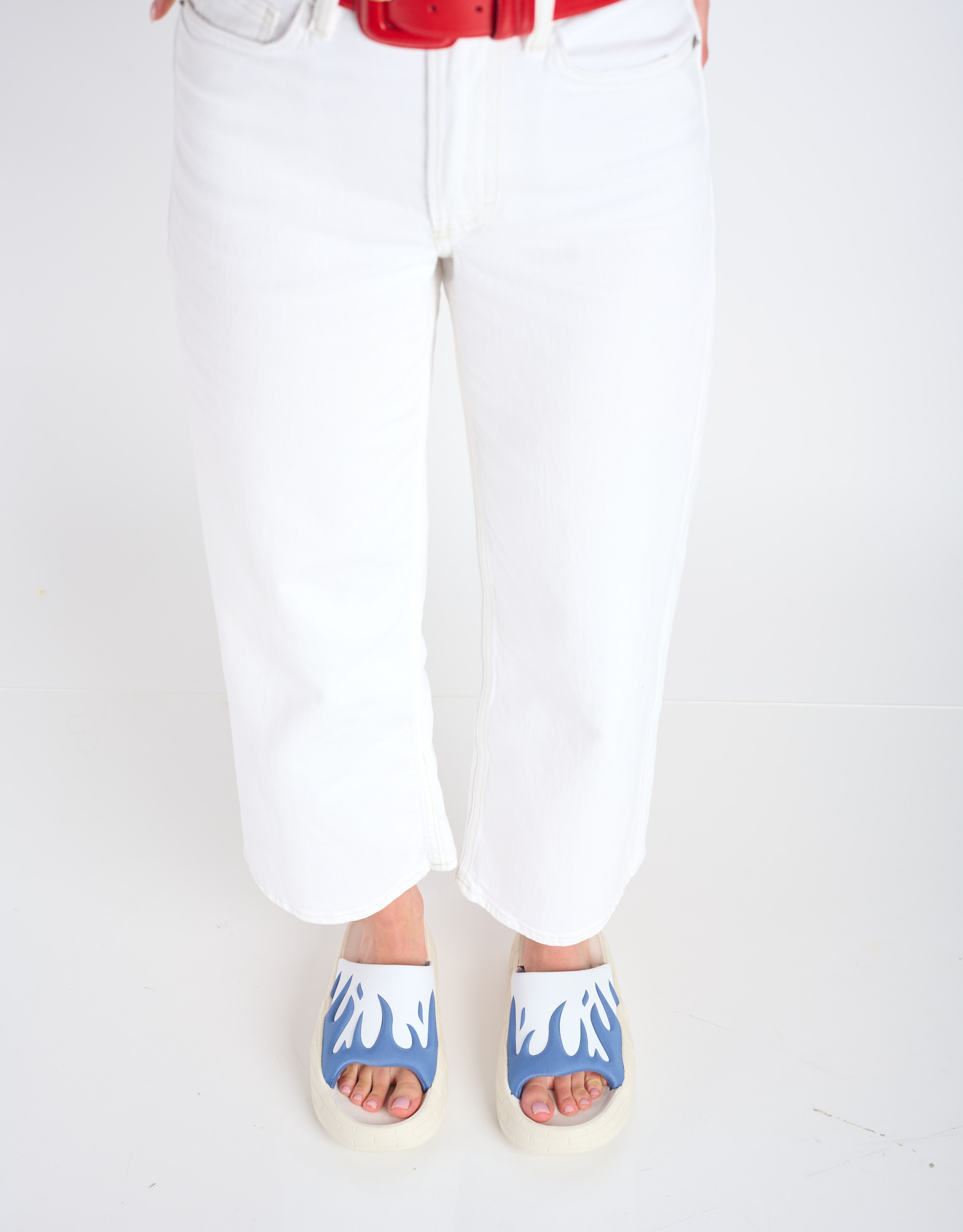 נעלי נשים - Acupuncture - כפכפים NYU  להבות - כחול   לבן4