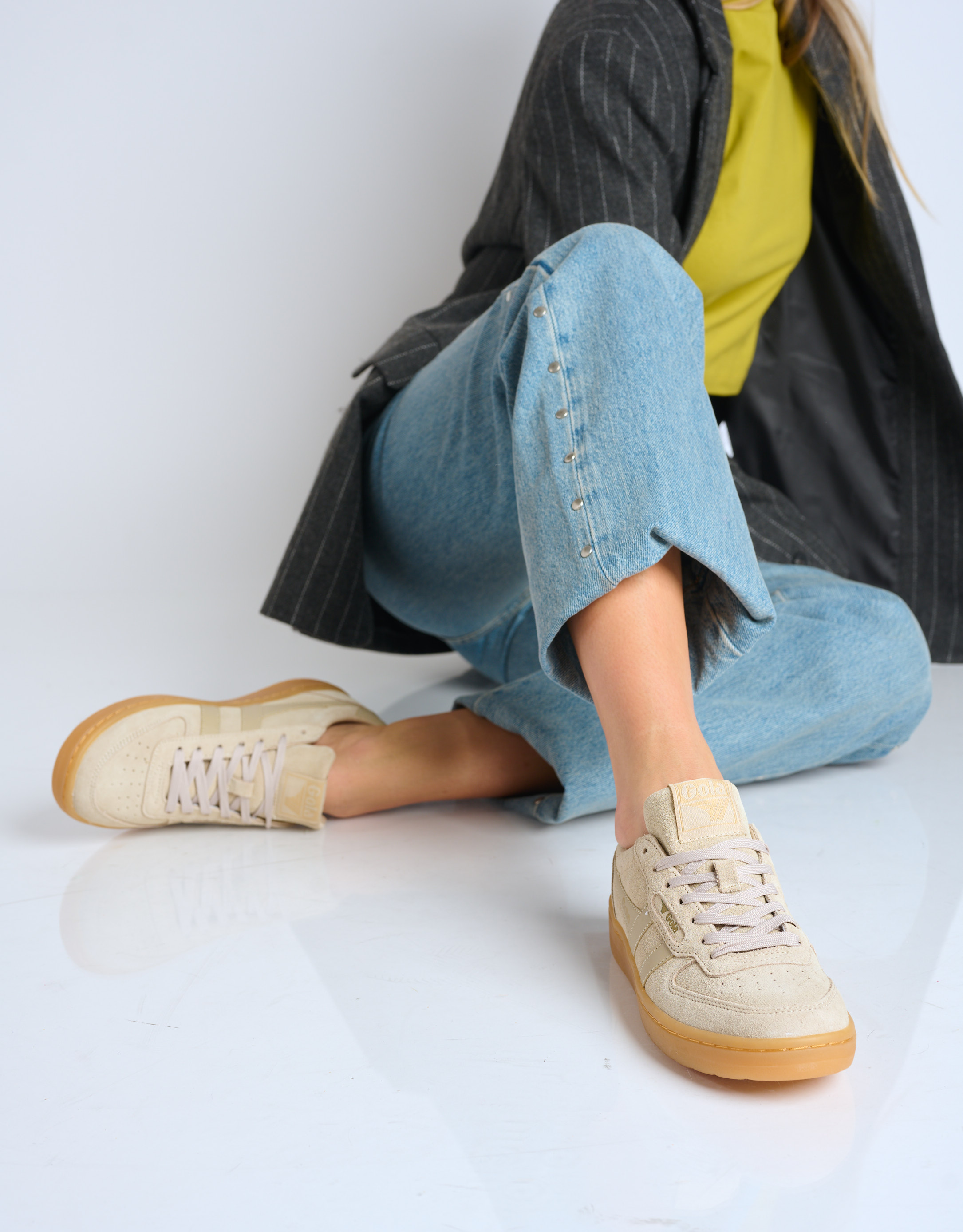 נעלי נשים - Gola - סניקרס זמש HAWK - בז'1