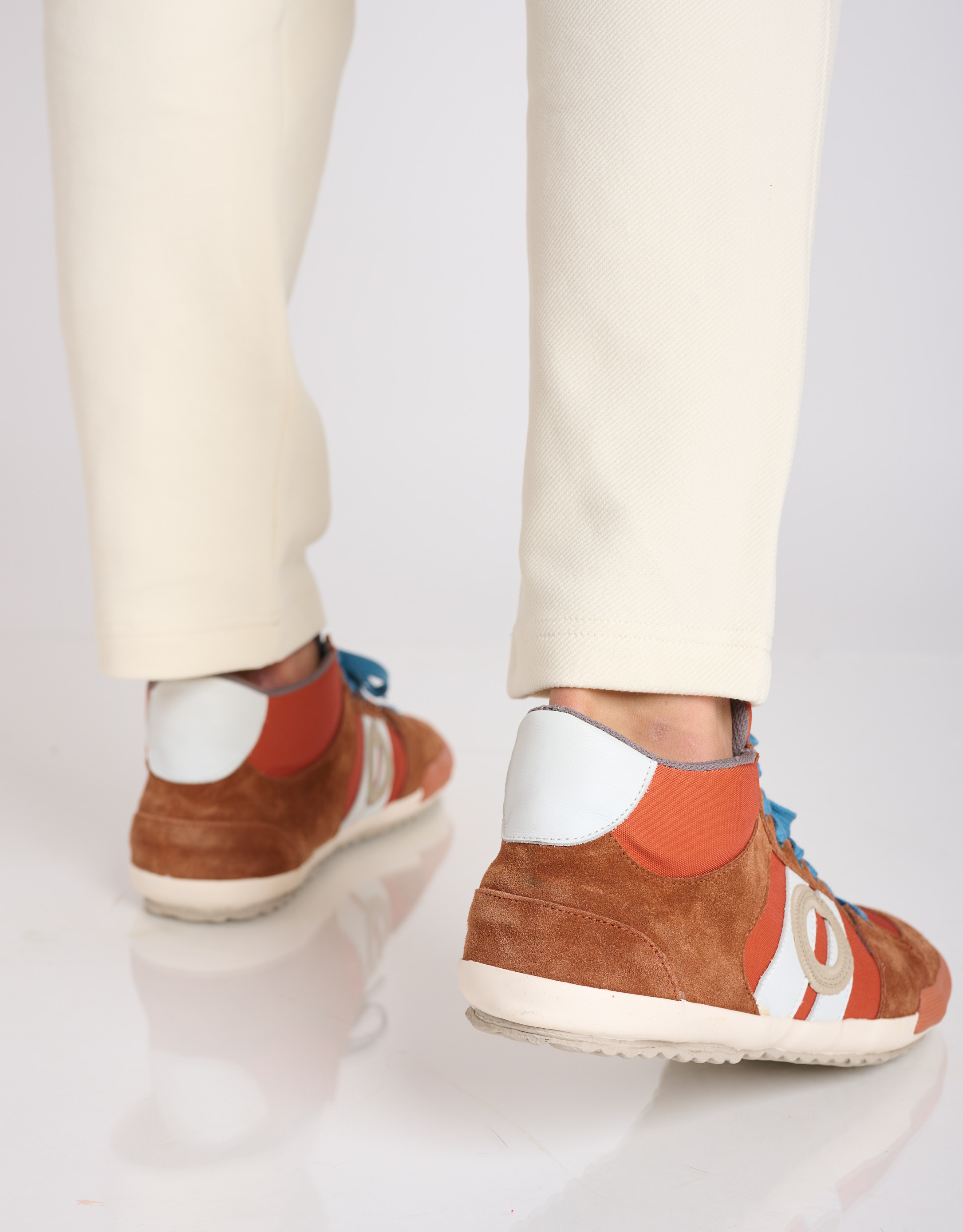 נעלי גברים - Aro - סניקרס גבוהות בד ועור IDO - חמרה4