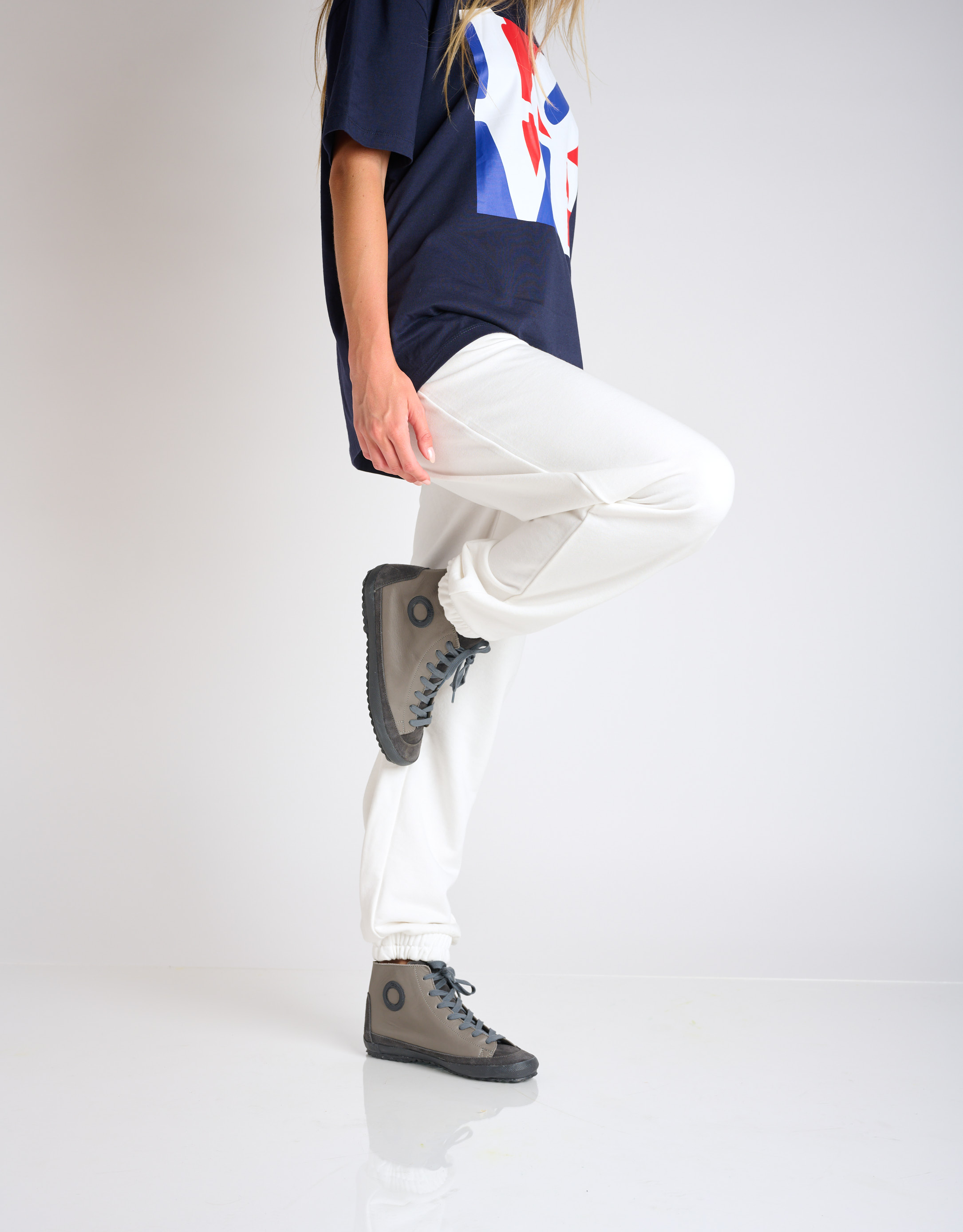 נעלי נשים - Aro - סניקרס עור גבוהות GUS - אפור1