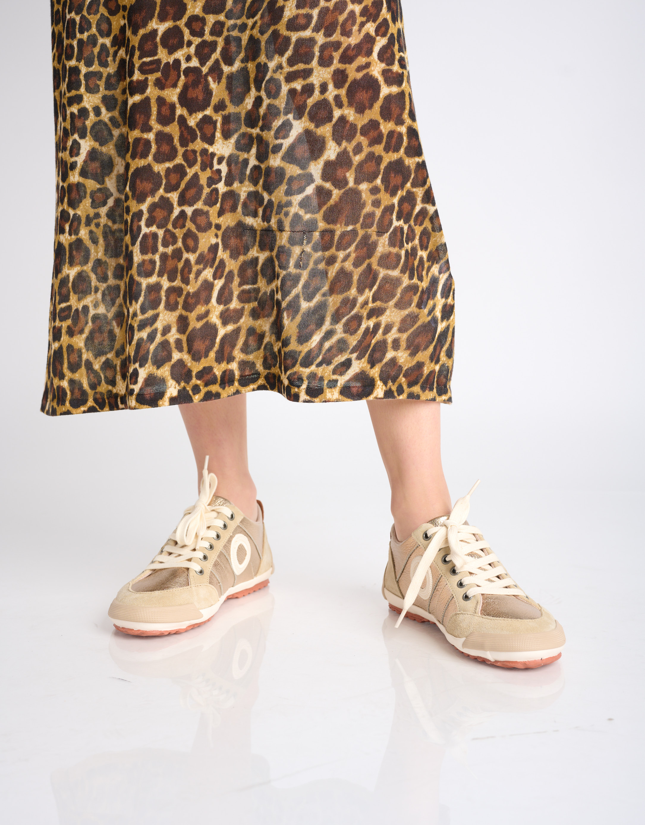 נעלי נשים - Aro - סניקרס מטאליות IDO B - זהב4