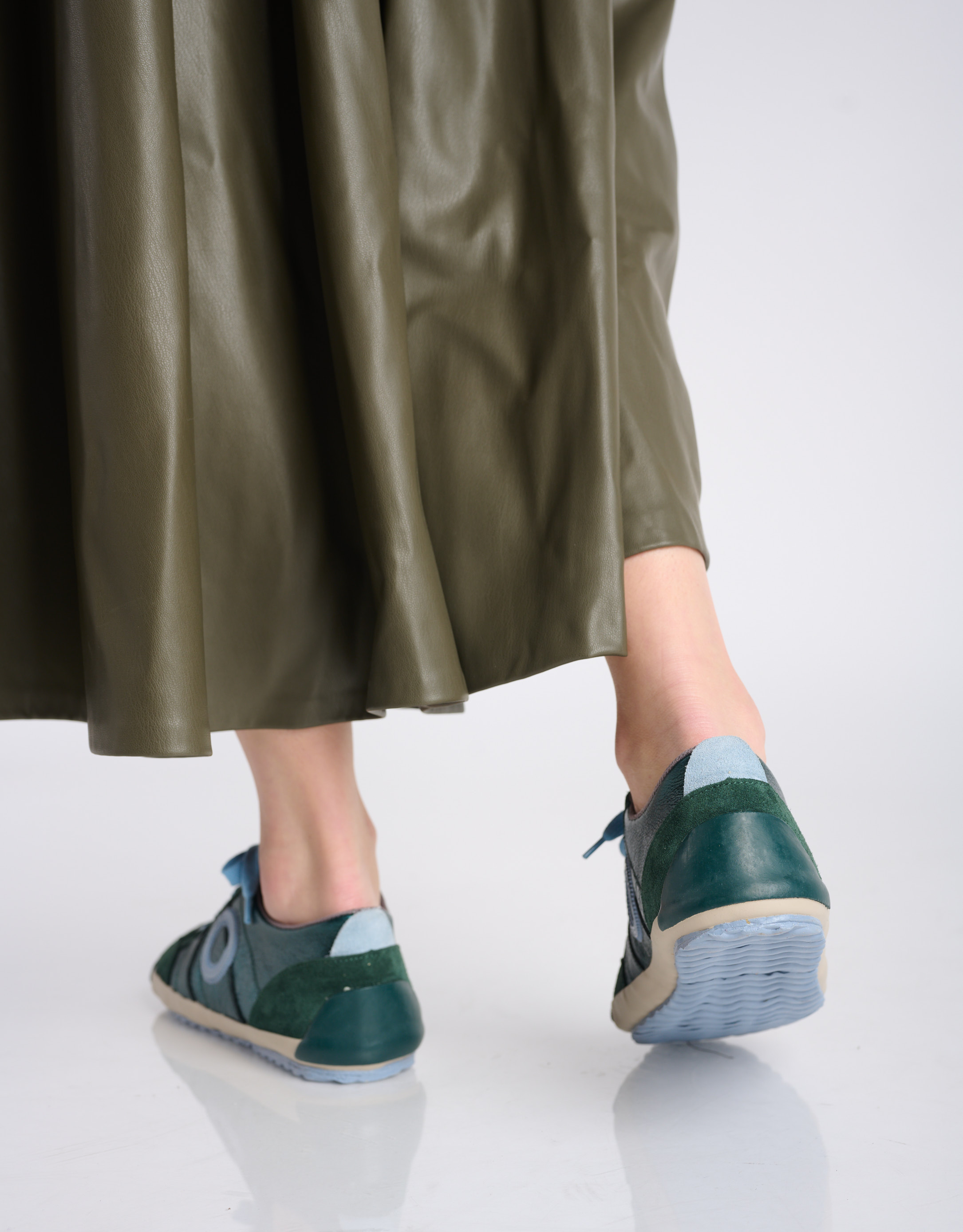 נעלי נשים - Aro - סניקרס מטאליות IDO B - ירוק4