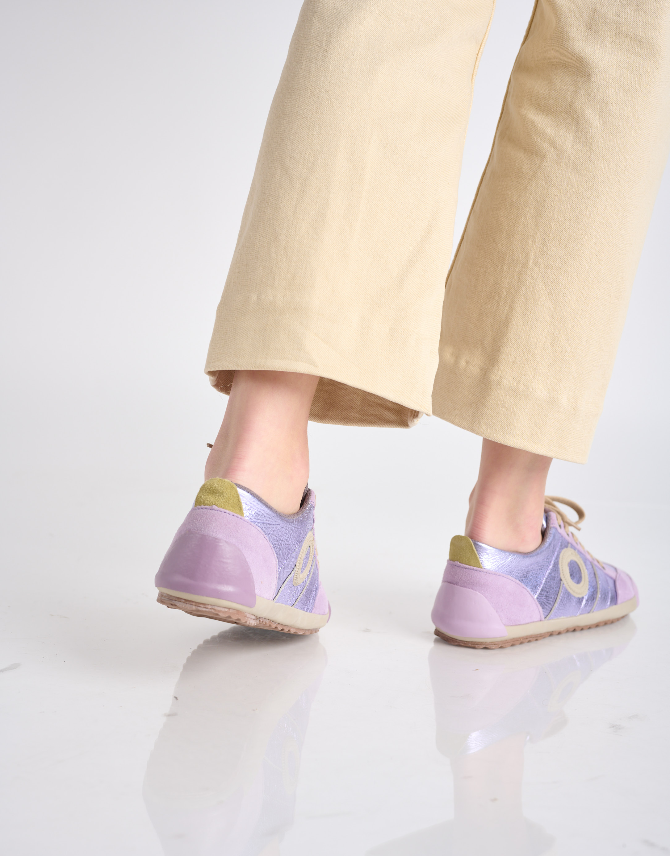 נעלי נשים - Aro - סניקרס מטאליות IDO B - לילך4