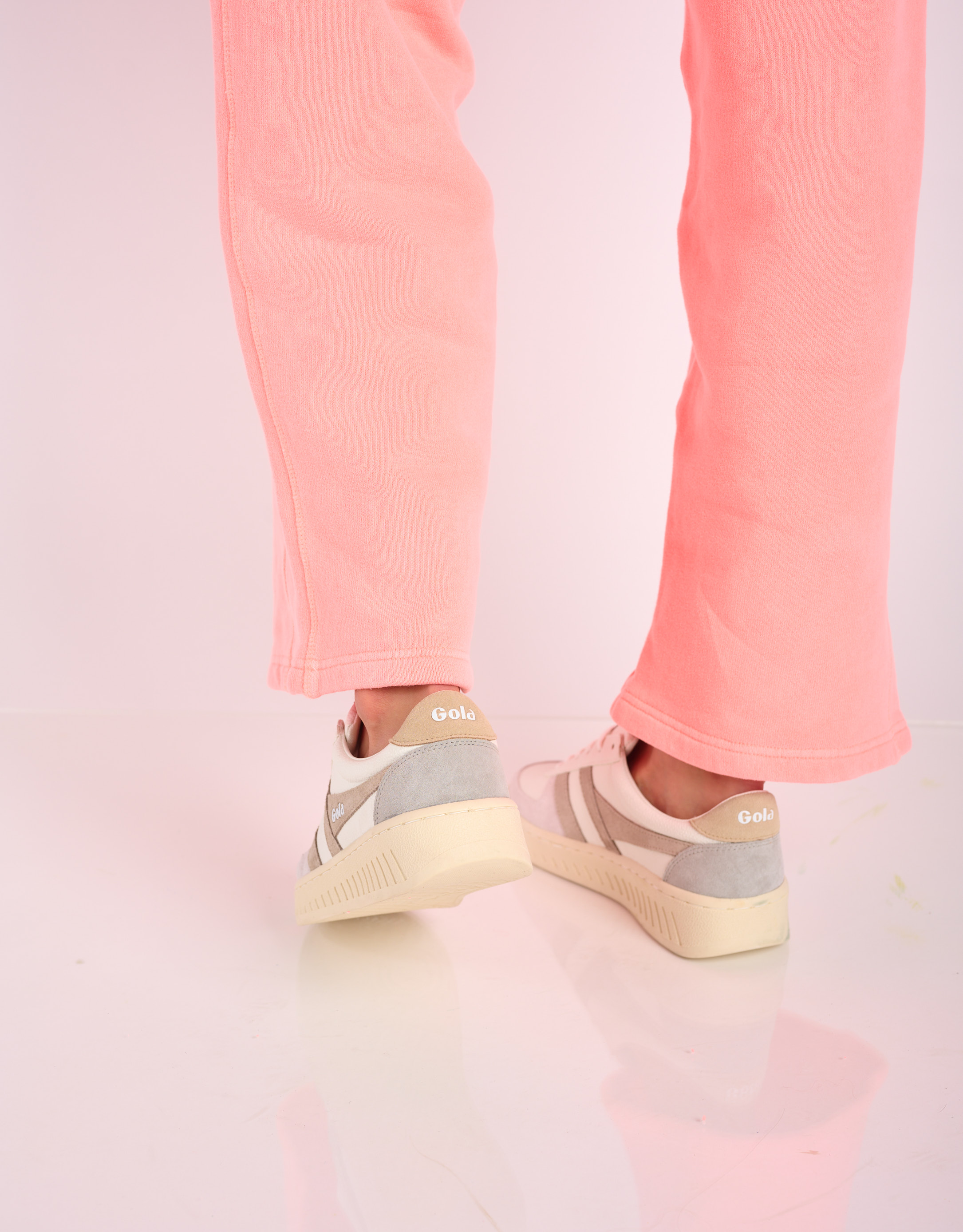 נעלי נשים - Gola - סניקרס GRANDSLAM TRIDENT - לבן   אפור4