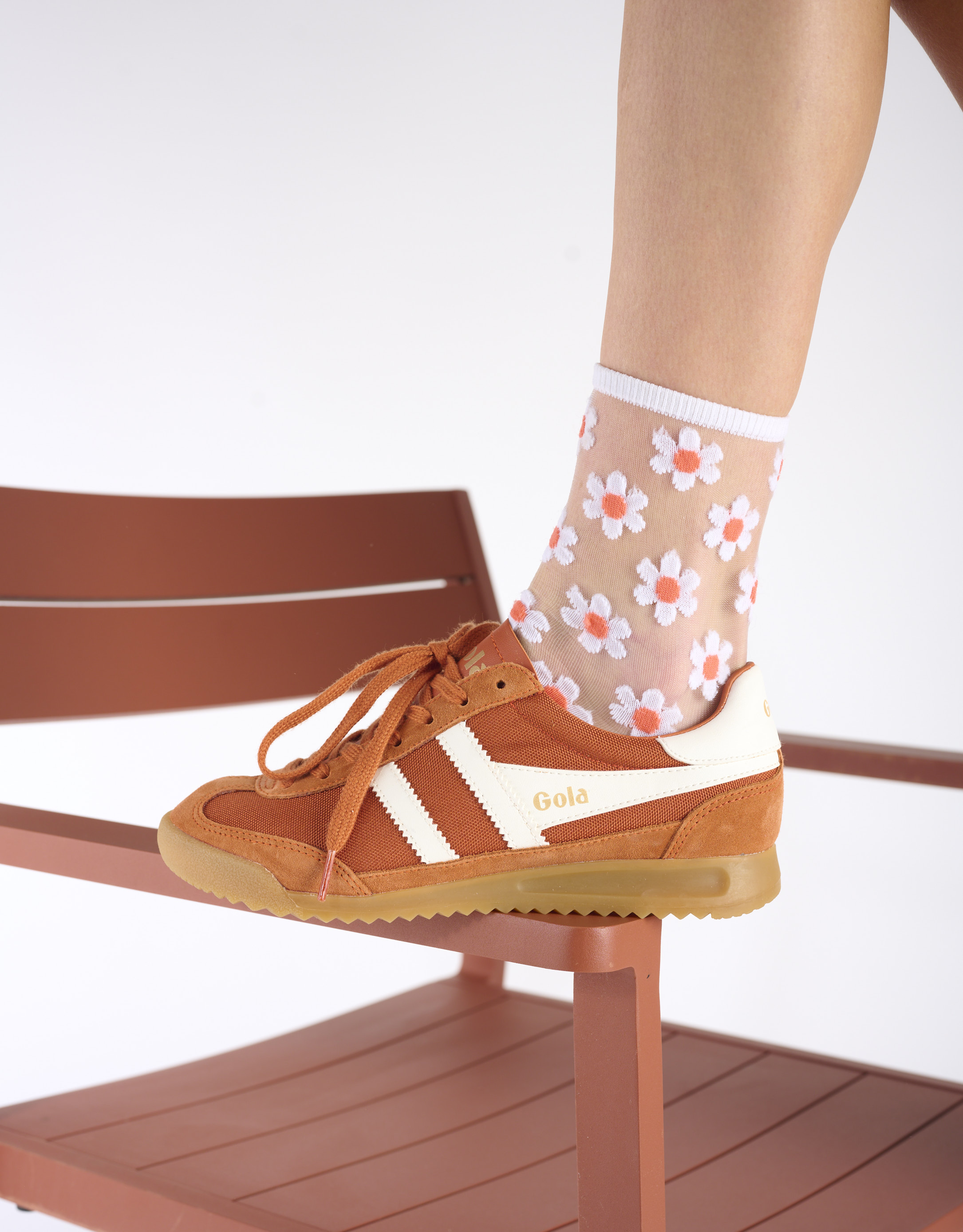 נעלי נשים - Gola - סניקרס TORNADO - כתום   לבן4