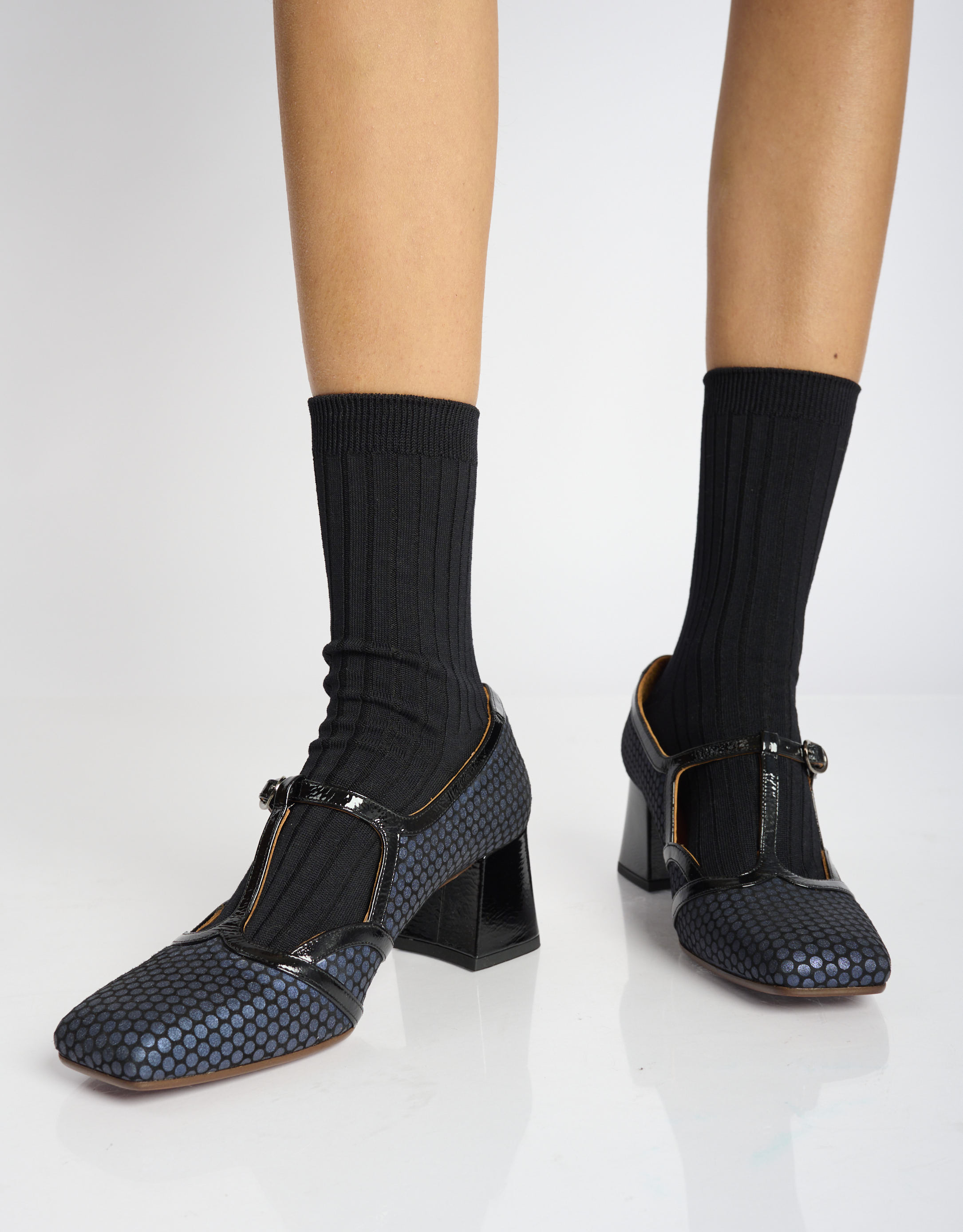 נעלי נשים - Chie Mihara - נעלי עקב VYDA - כחול   שחור3