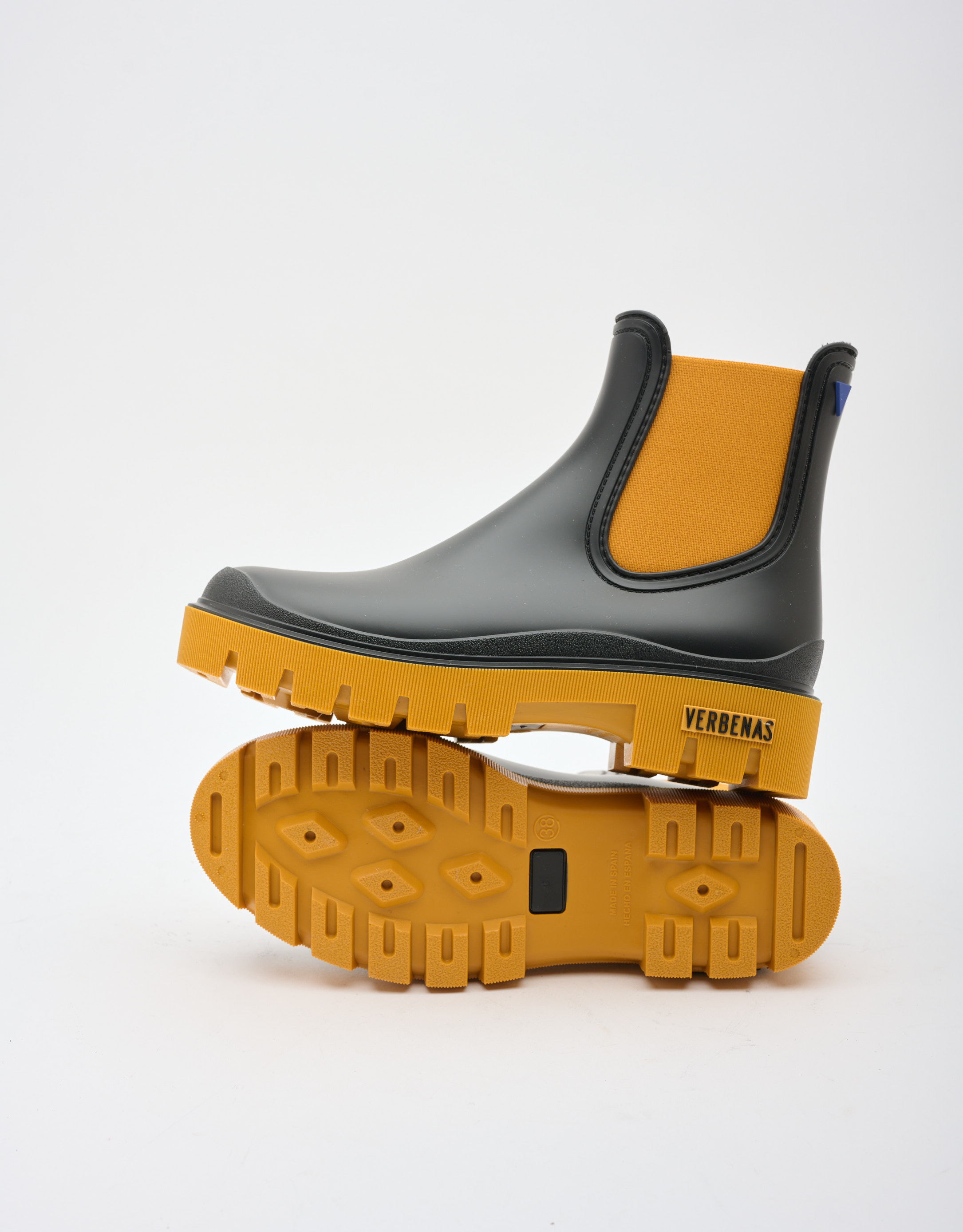 נעלי נשים - Verbenas - מגפוני צ'לסי מגומי MAE - שחור כתום1