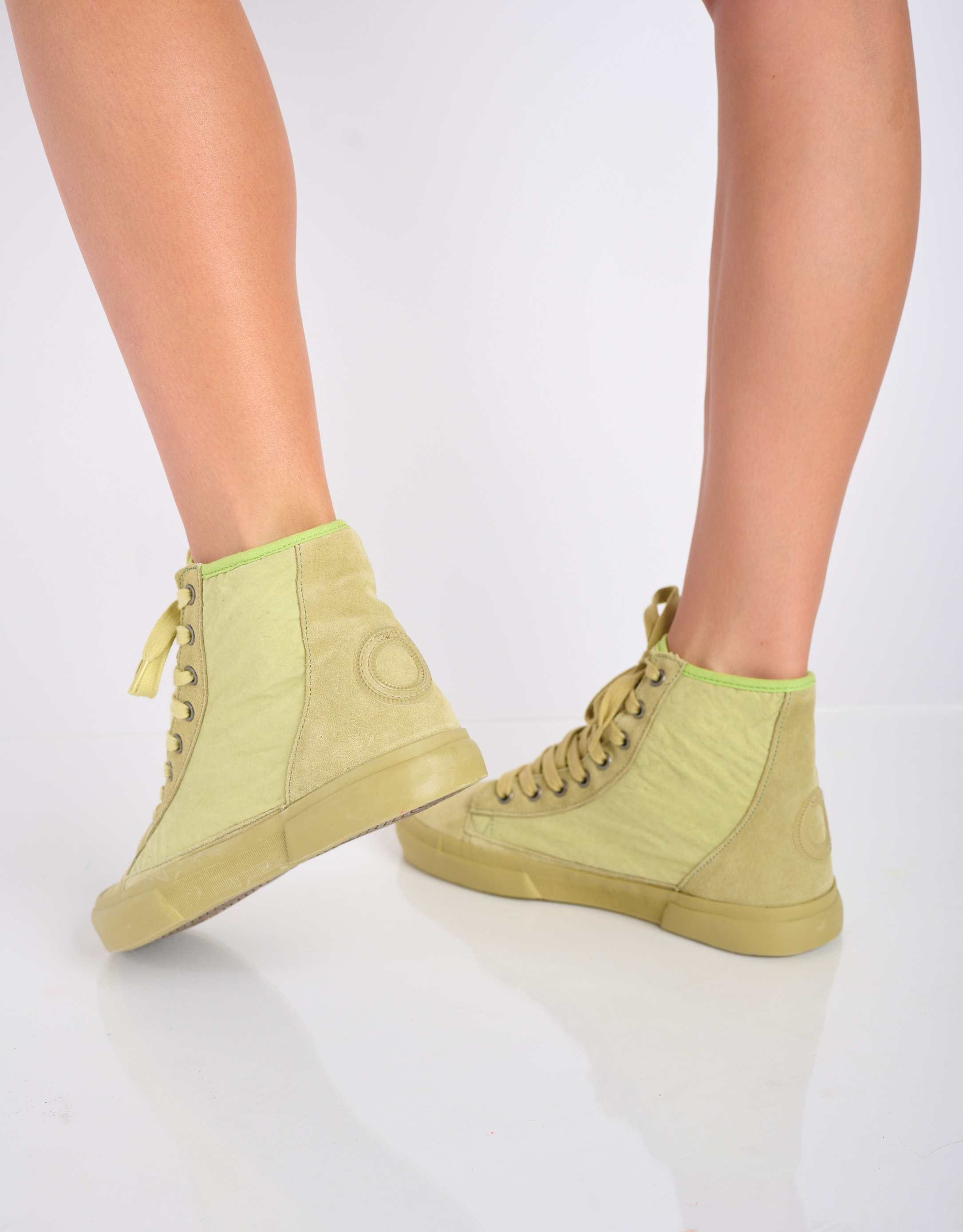 נעלי נשים - Aro - סניקרס גבוהות בד וזמש EMM - ירוק בהיר4