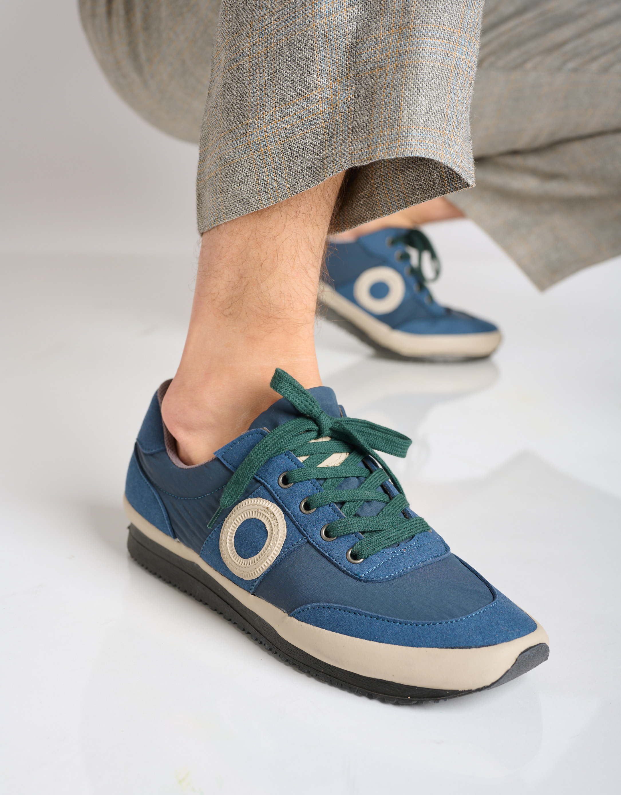 נעלי גברים - Aro - סניקרס טבעוניות JAQ - כחול3