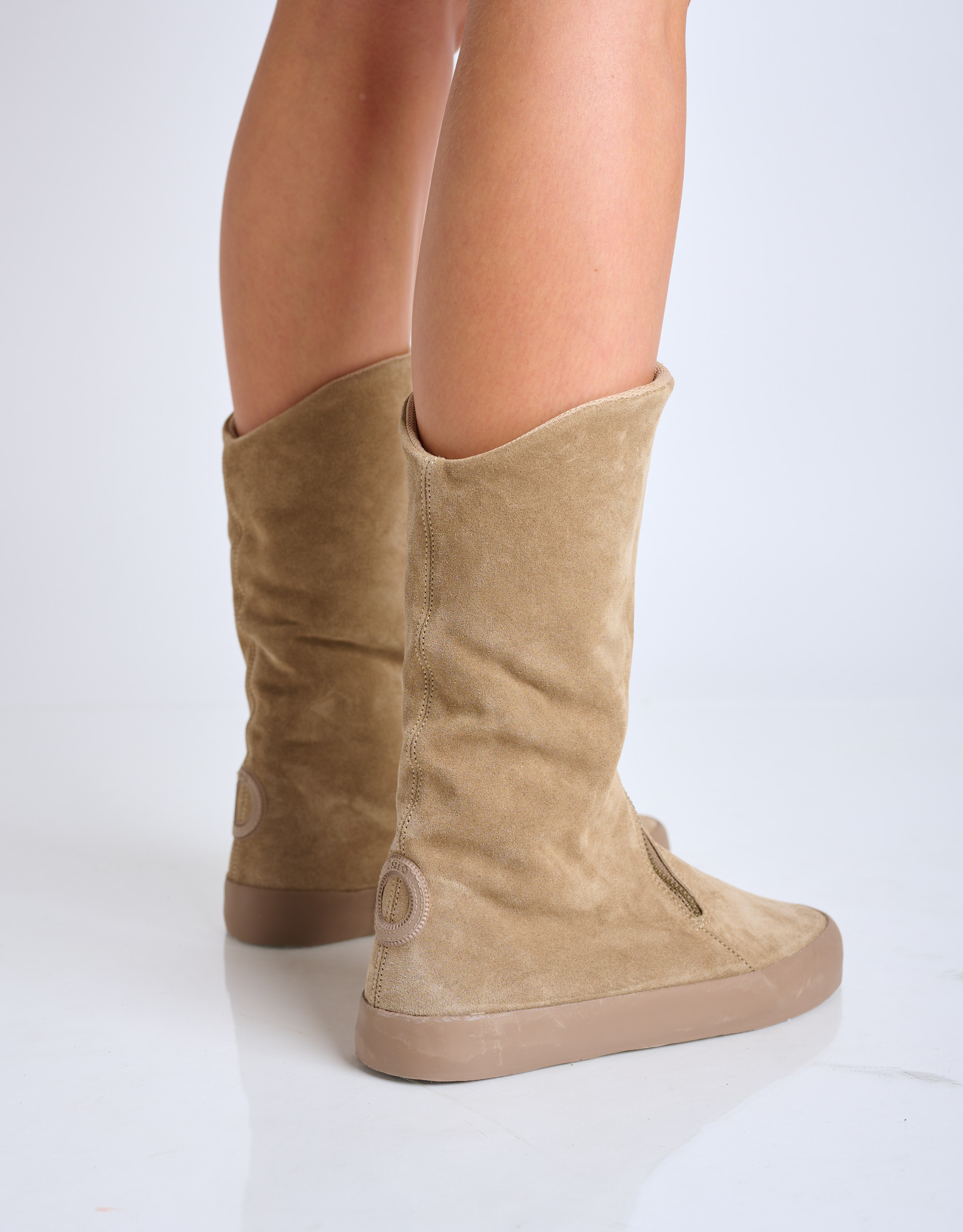 נעלי נשים - Aro - מגפיים עם רוכסן UMA - חום בהיר4