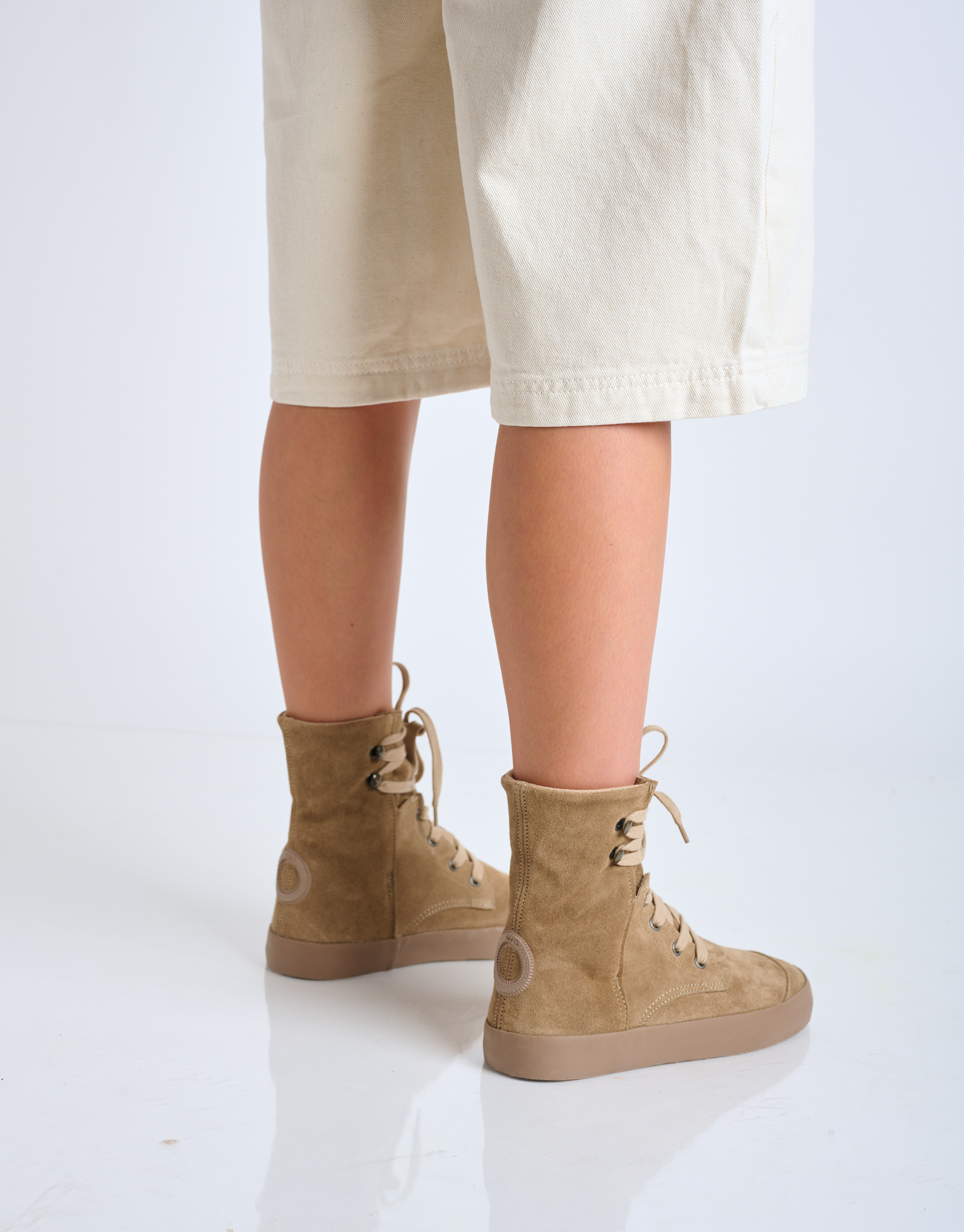 נעלי נשים - Aro - מגפונים עם שרוכים UMA - חום בהיר4