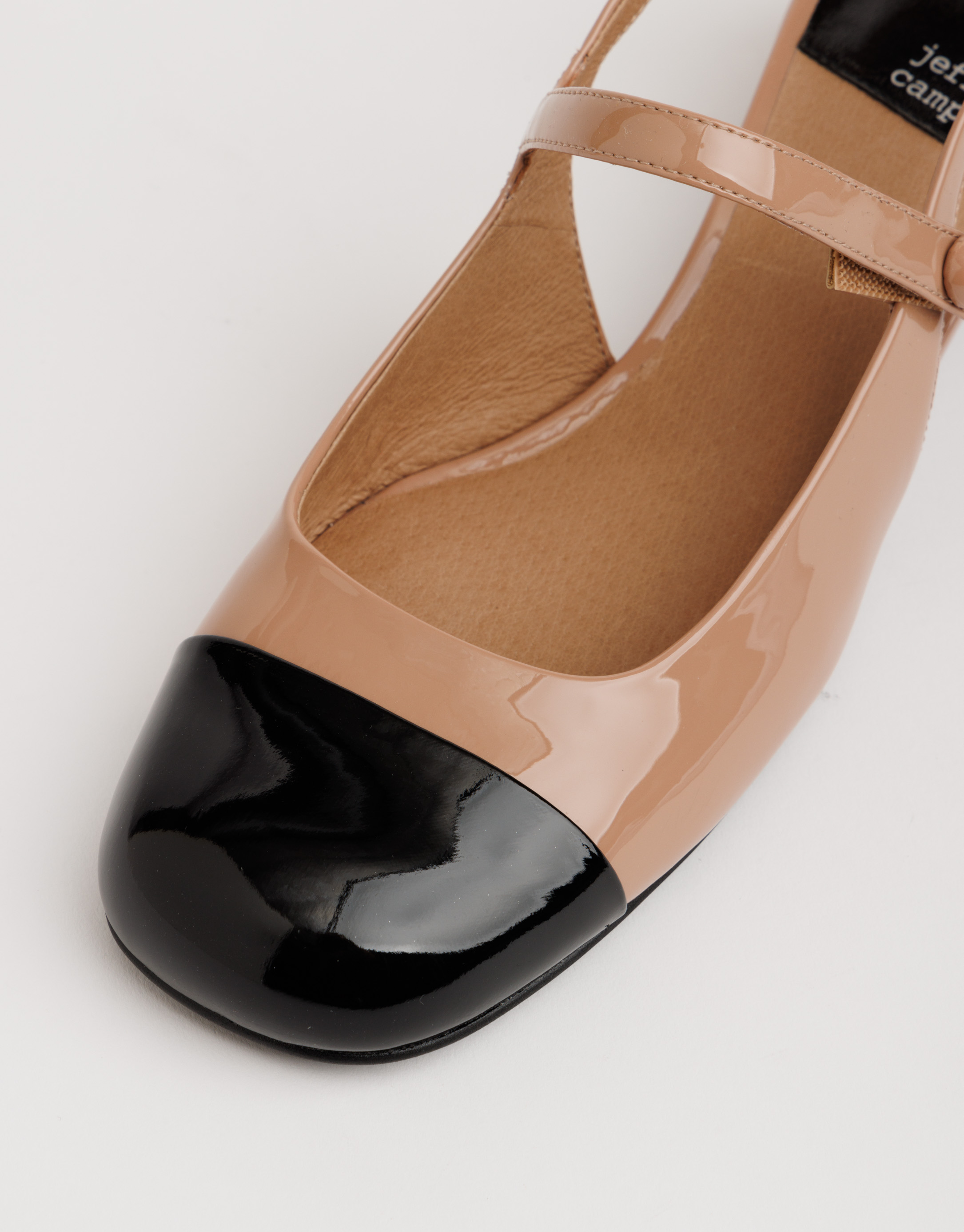 נעלי נשים - Jeffrey Campbell - נעלי בובה COU COU - בז'2