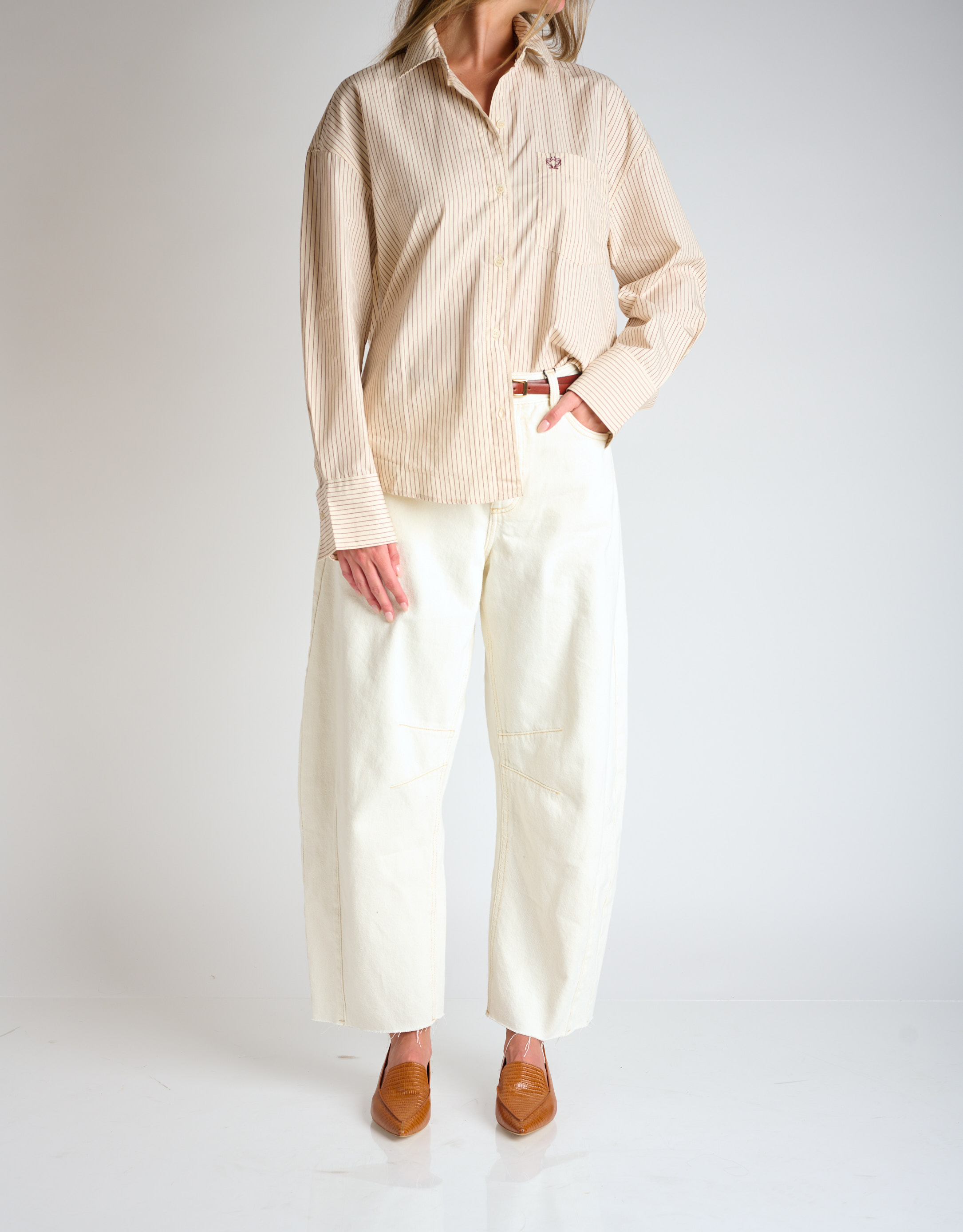 נעלי נשים - Jeffrey Campbell - נעלי סירה VIONA - קאמל4