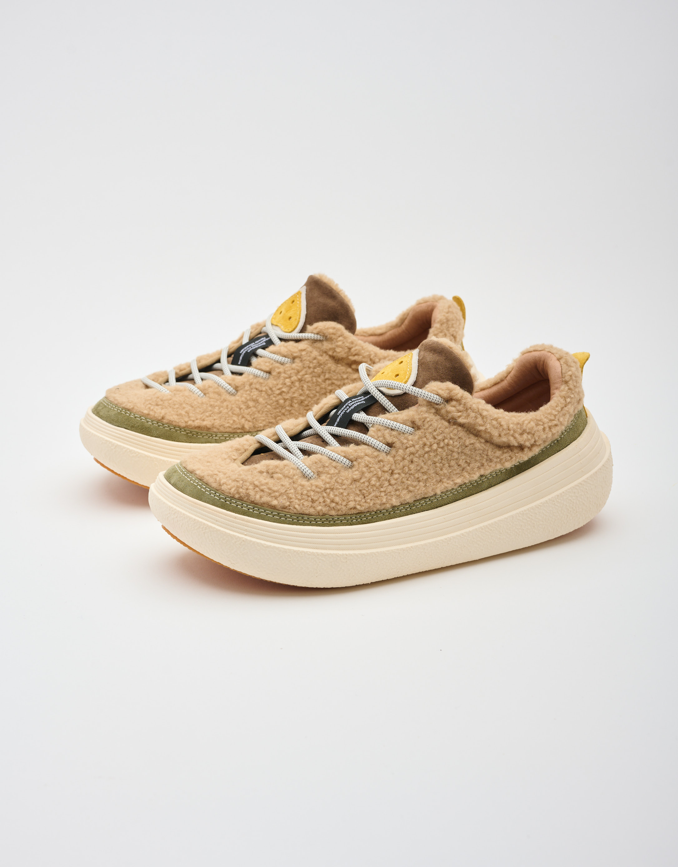 נעלי נשים - Flower Mountain - סניקרס FAMI UNI טדי - בז'3