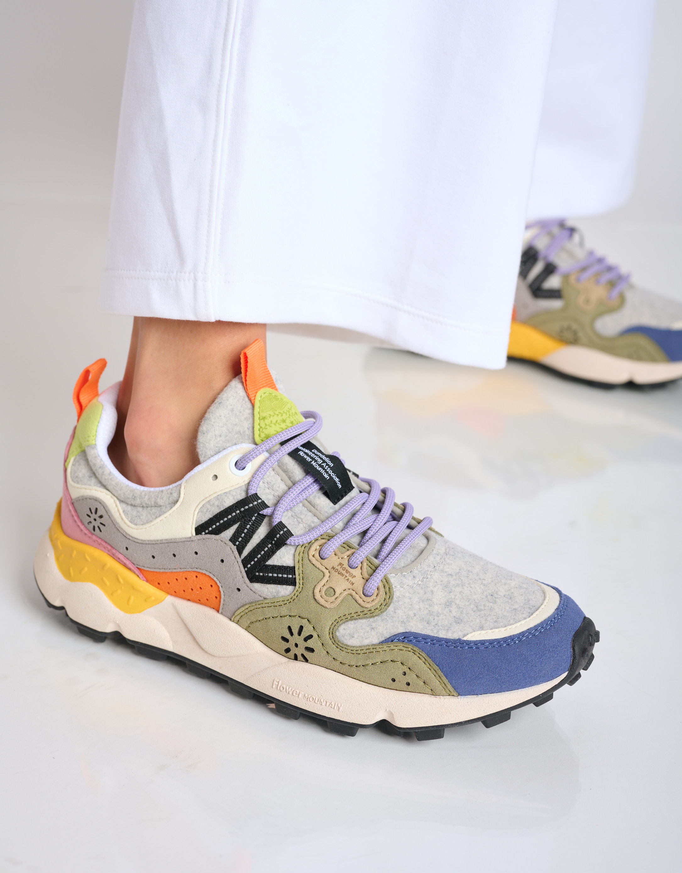 נעלי נשים - Flower Mountain - סניקרס KAYSO  צמר - אפור   ירוק3