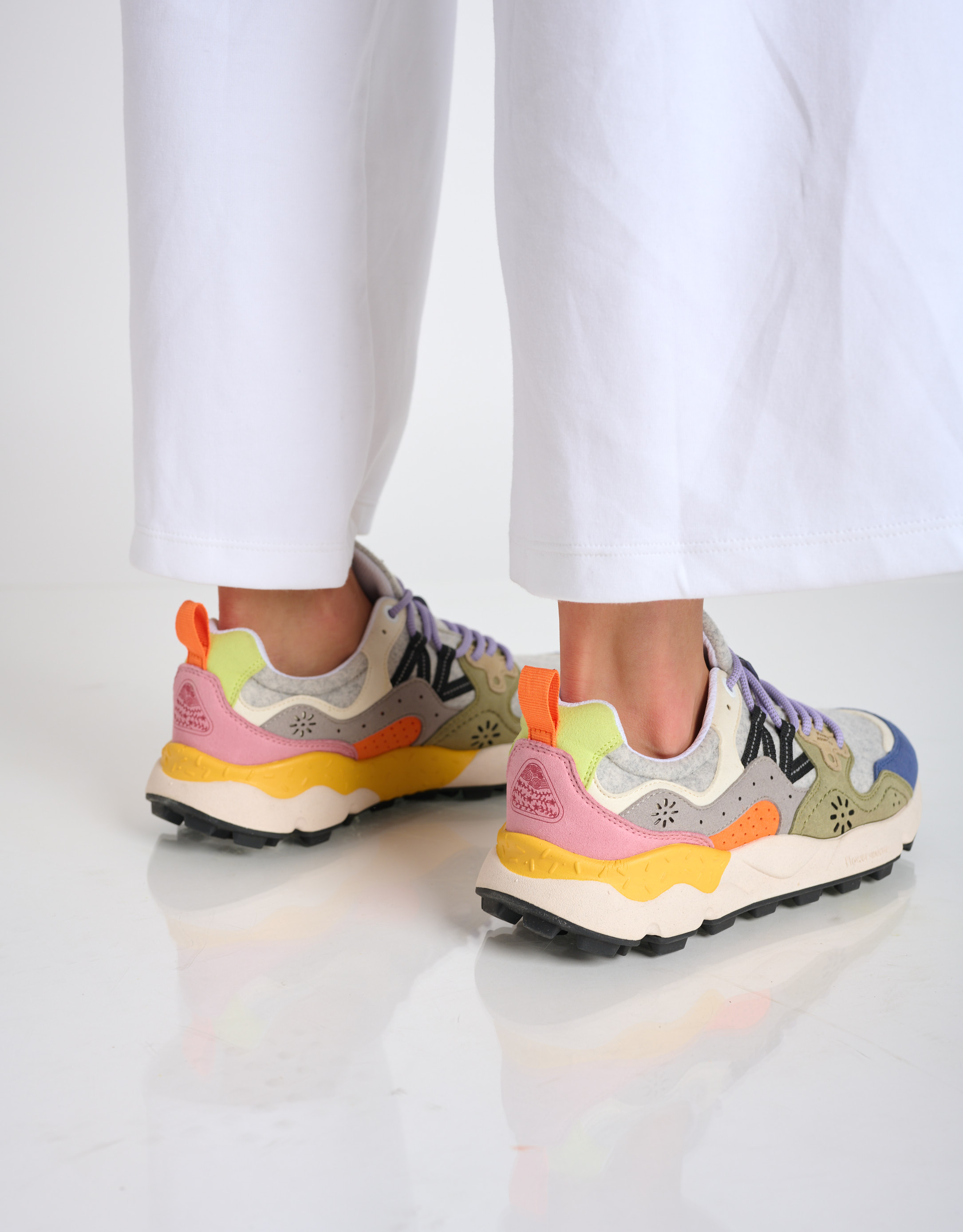 נעלי נשים - Flower Mountain - סניקרס KAYSO  צמר - אפור   ירוק4