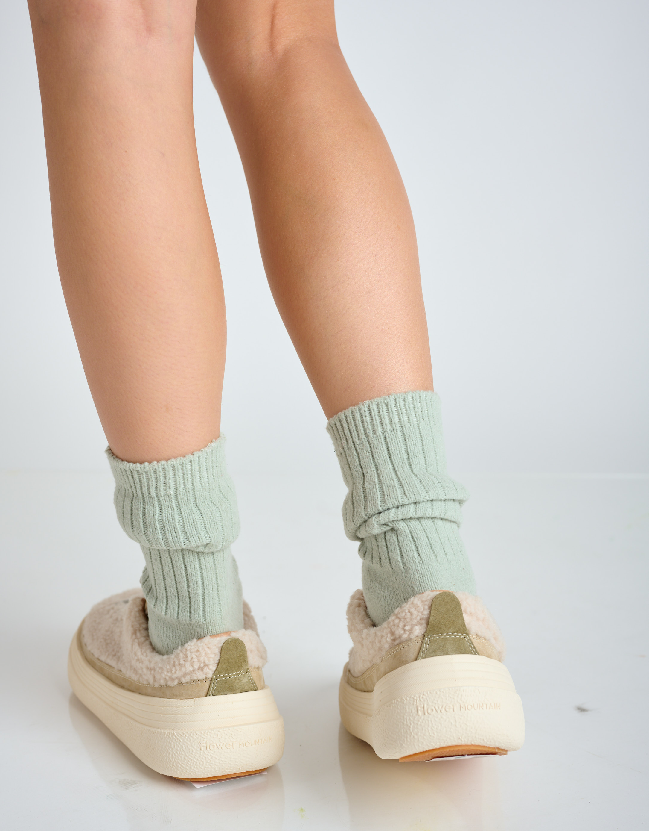 נעלי נשים - Flower Mountain - סניקרס FAMI UNI טדי - אופוויט4