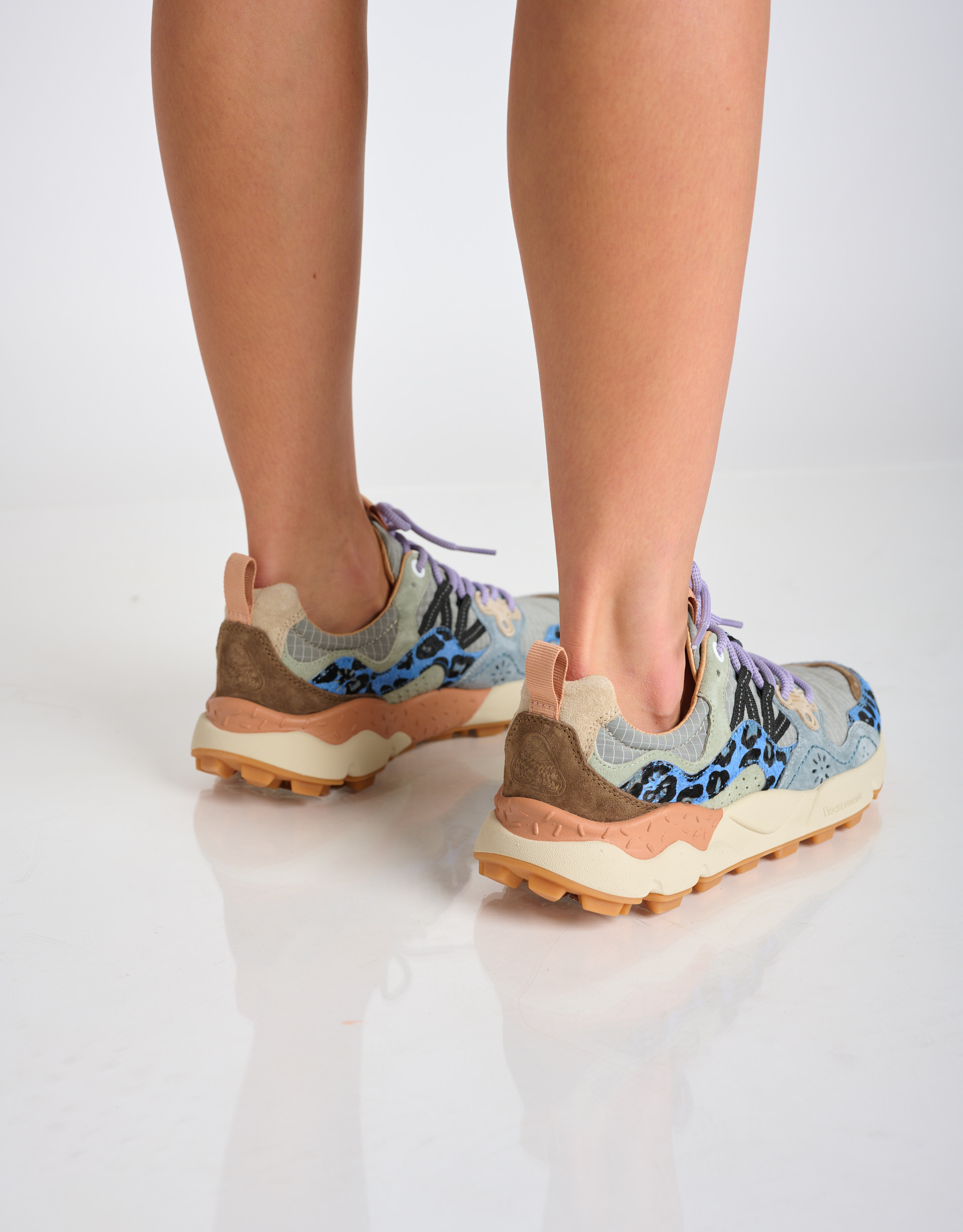 נעלי נשים - Flower Mountain - סניקרס מנומרות YAMANO 3 - אפור   כחול4