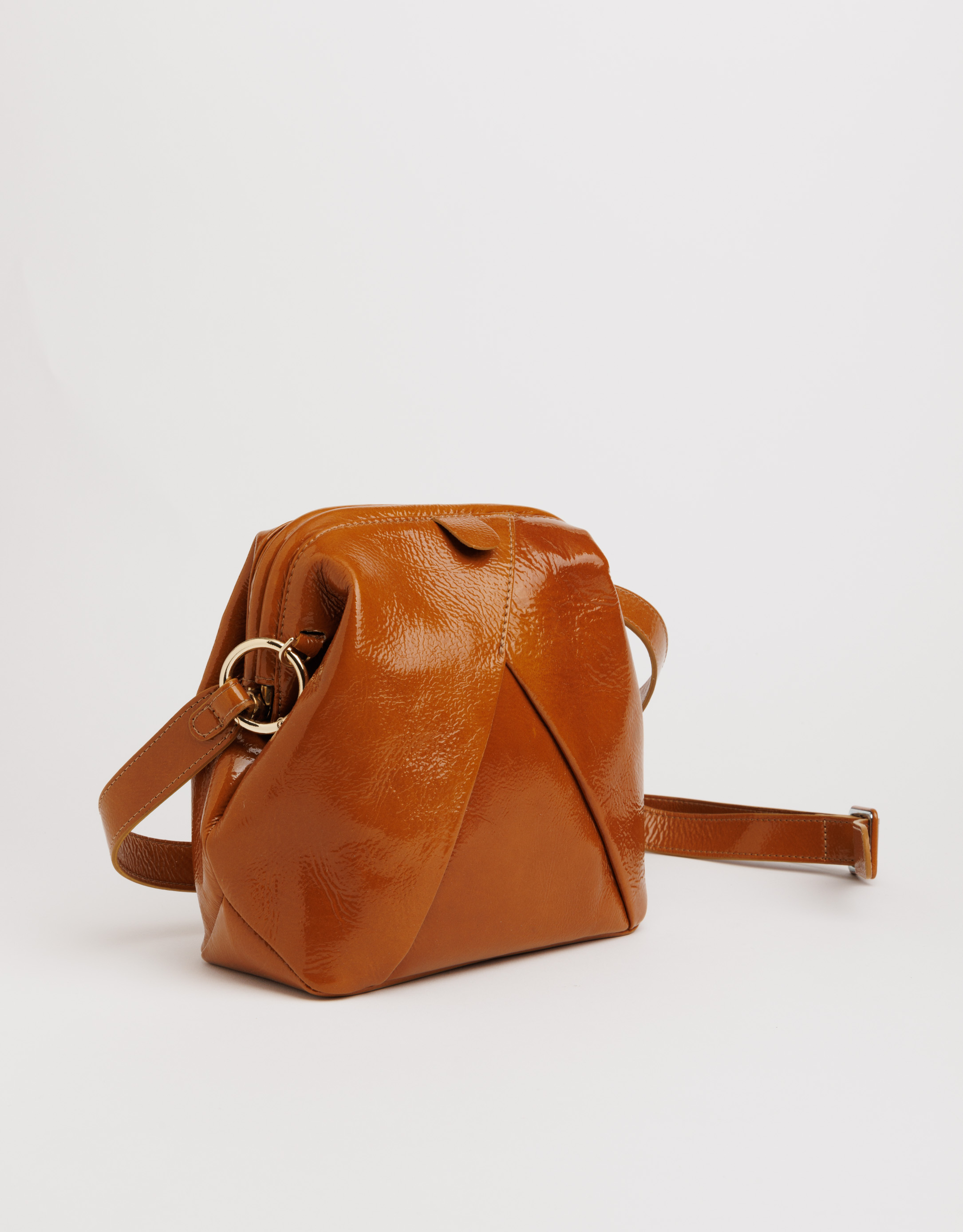 נעלי נשים - Chie Mihara - תיק עור ROKU - חרדל4