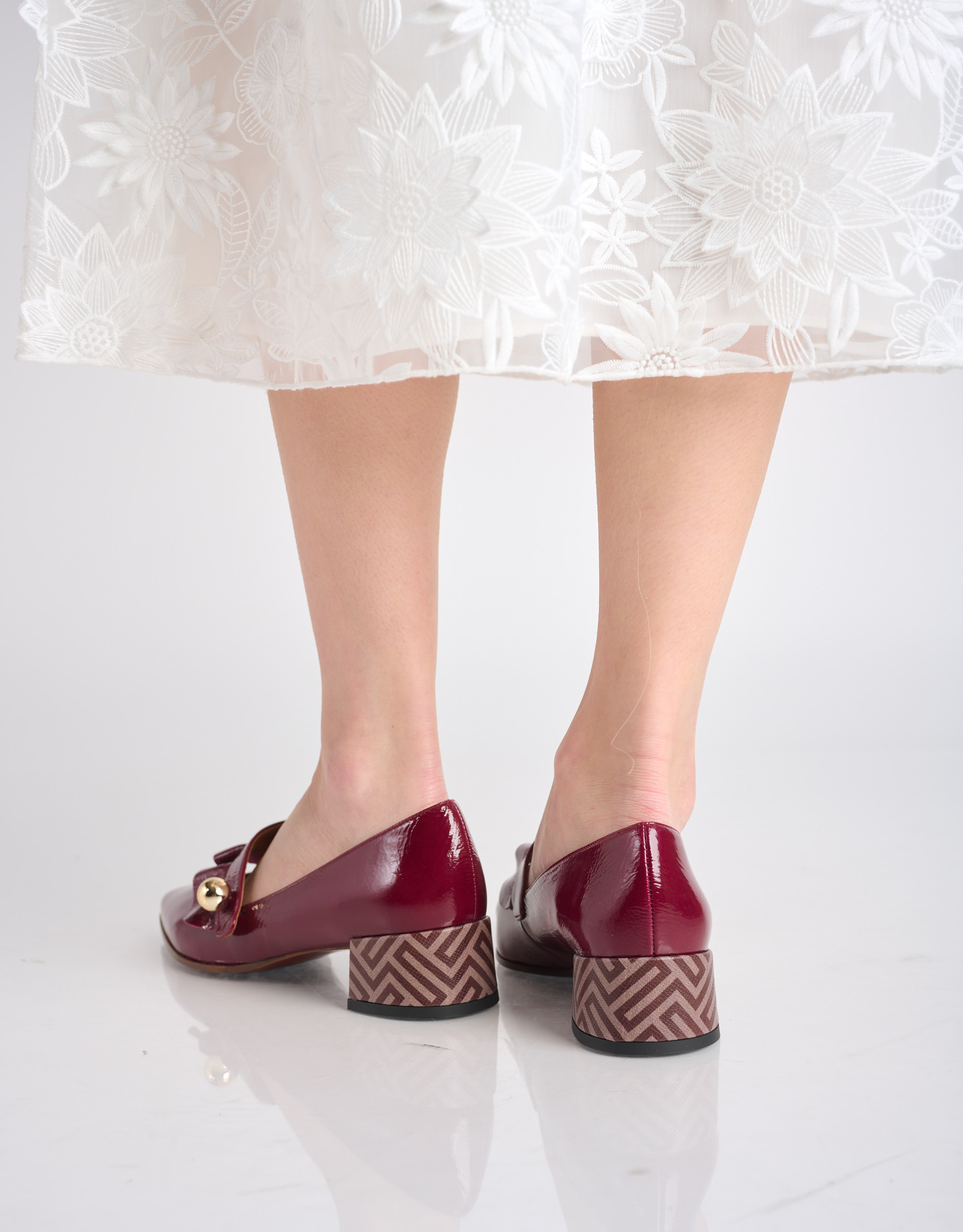 נעלי נשים - Chie Mihara - נעליי סירה JAKARTA - בורדו4